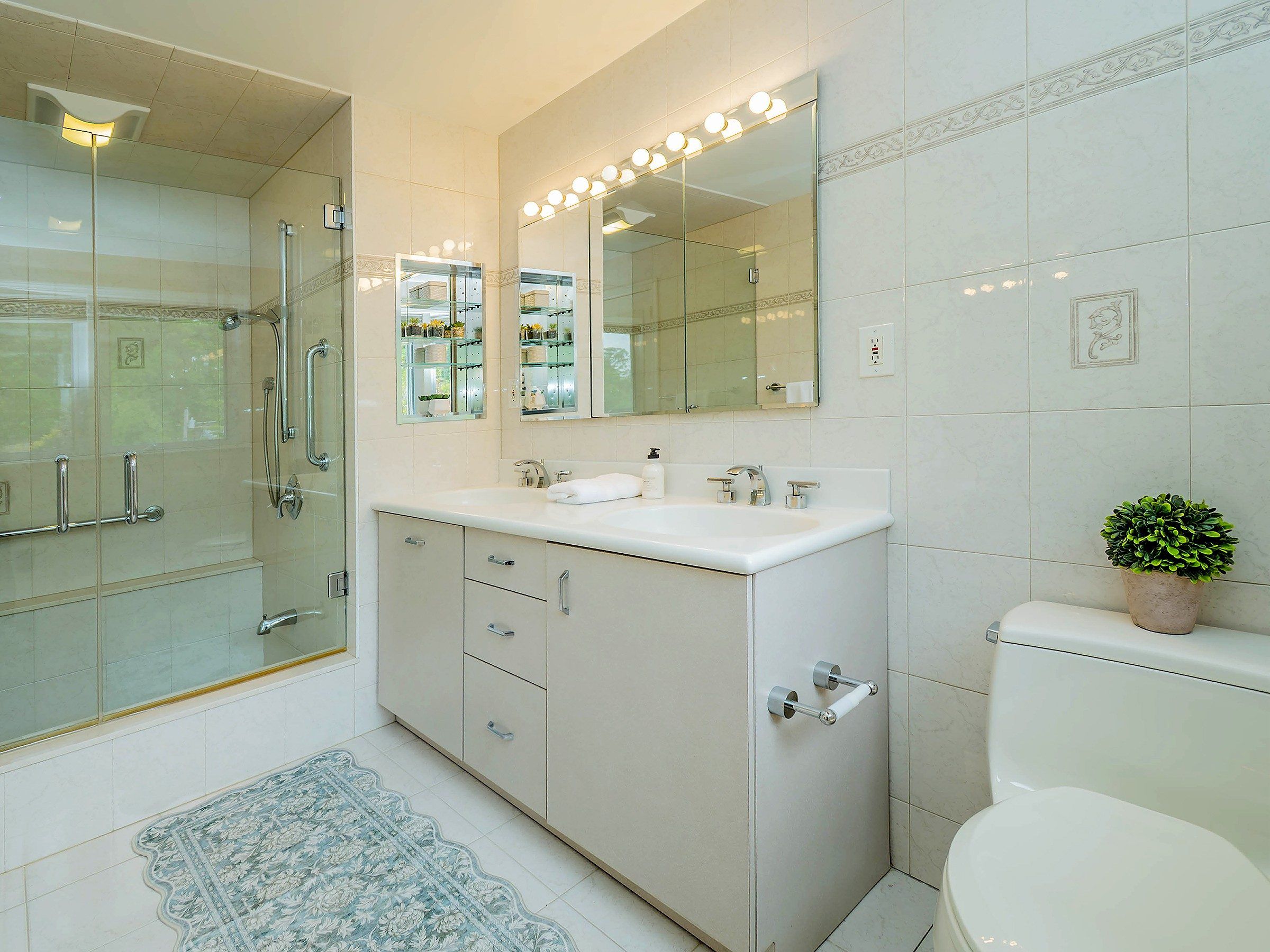  149 Chestnut Road, Manhasset, NY, 11030 - 物件實景