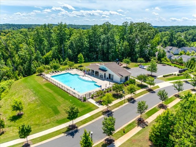 Belmont, South Carolina, 28012, United States, 3 Bedrooms Bedrooms, ,3 BathroomsBathrooms,Residential,For Sale,1870259