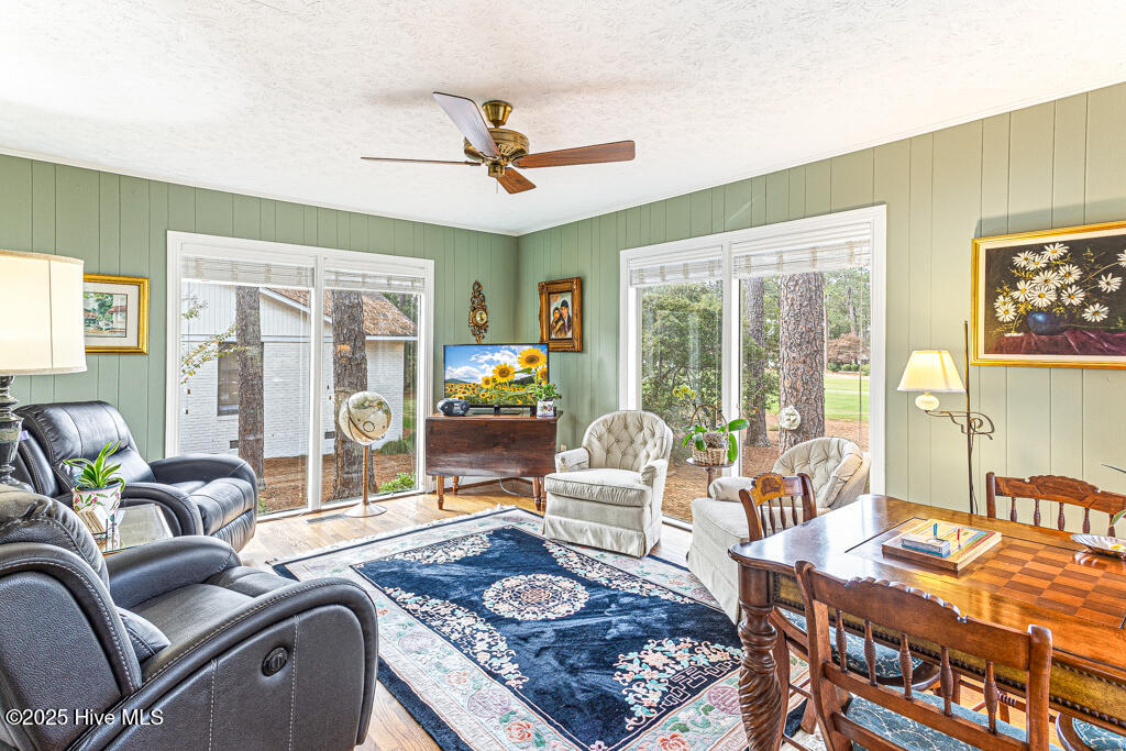 Pinehurst, North Carolina, 28374, United States, 2 Bedrooms Bedrooms, ,2 BathroomsBathrooms,Residential,For Sale,1984734