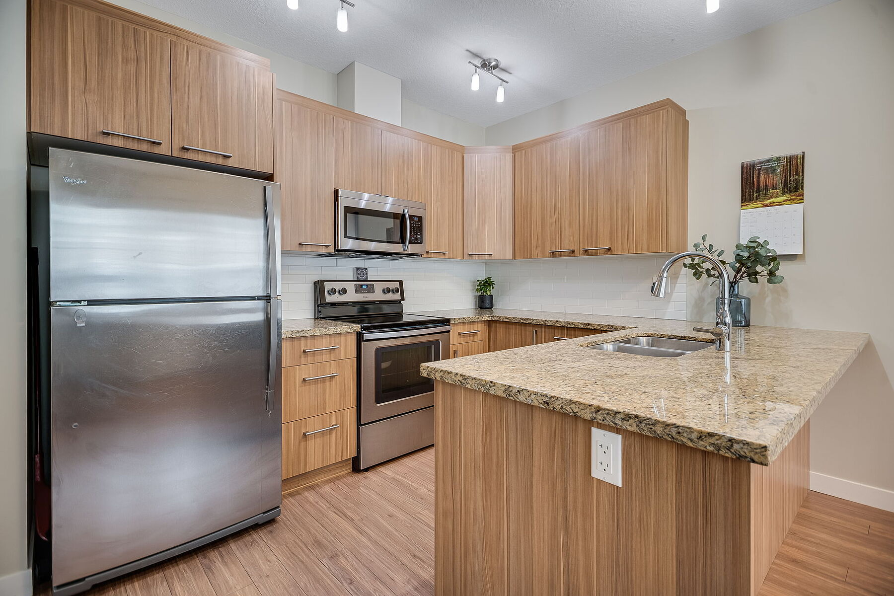  Chestermere, Rocky View - 物件實景