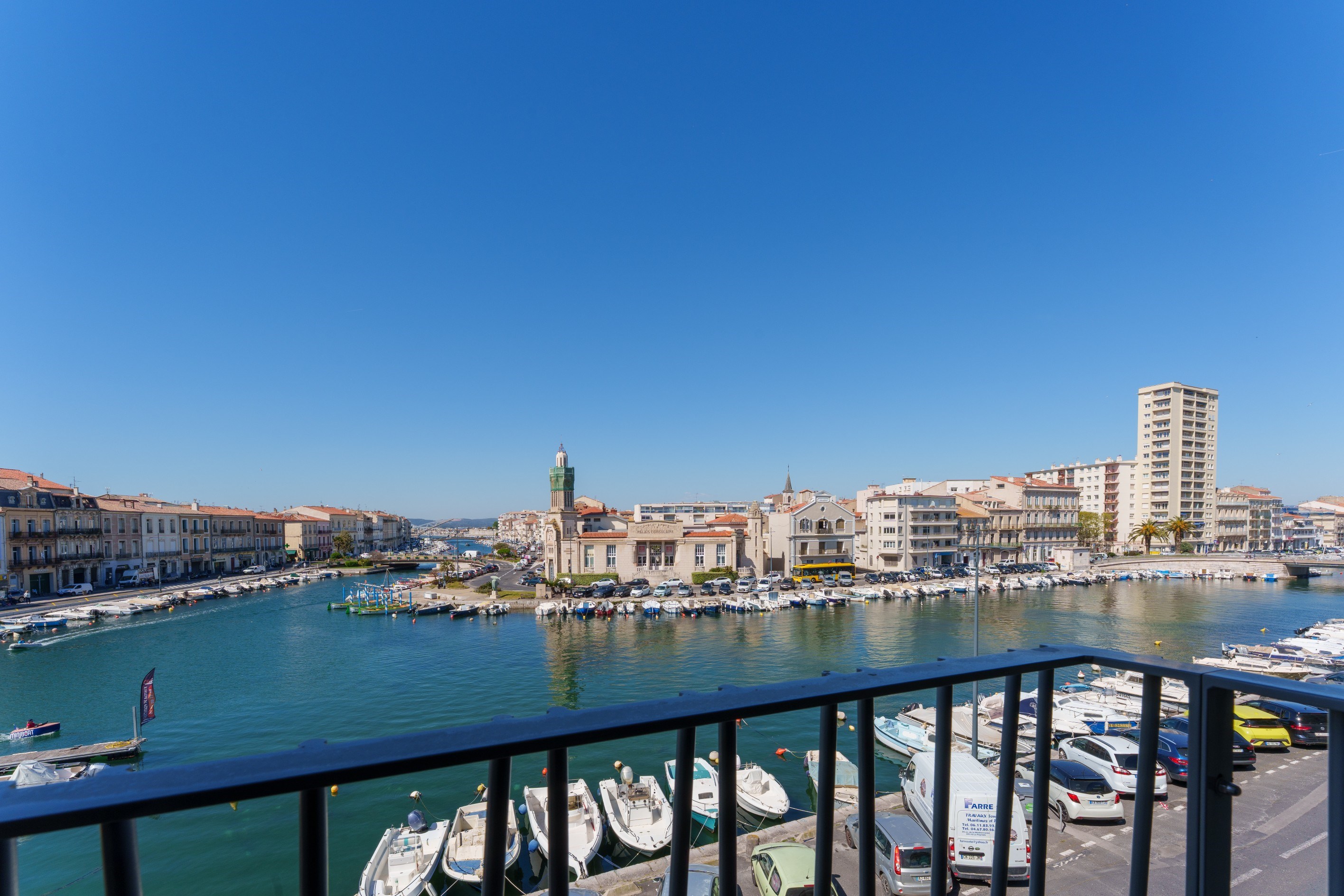  Elegance and Light: A Rare Gem on the Waterfront in Sète - 物件實景