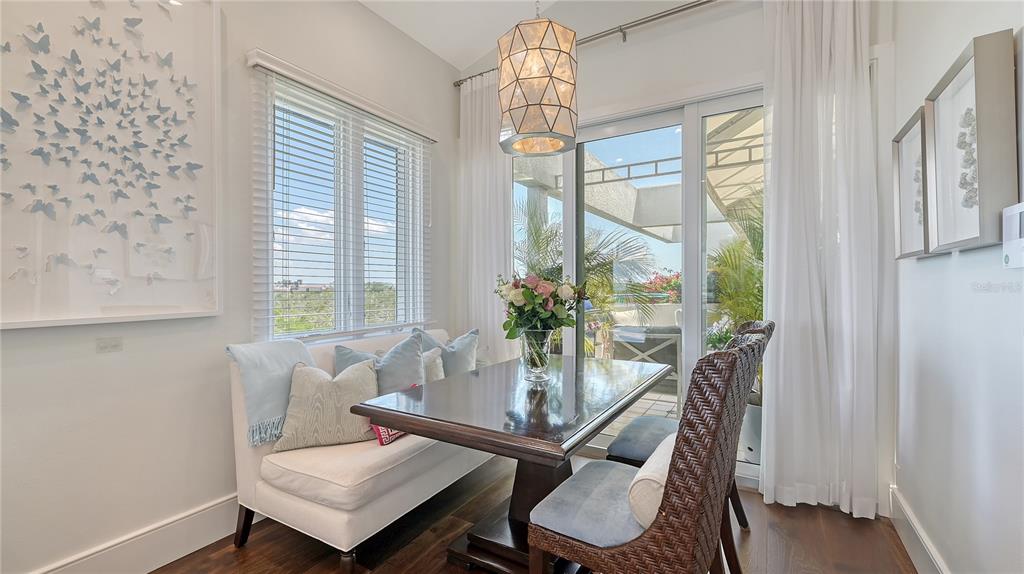 Longboat Key, Florida, 34228, United States, 3 Bedrooms Bedrooms, ,4 BathroomsBathrooms,Residential,For Sale,1777241