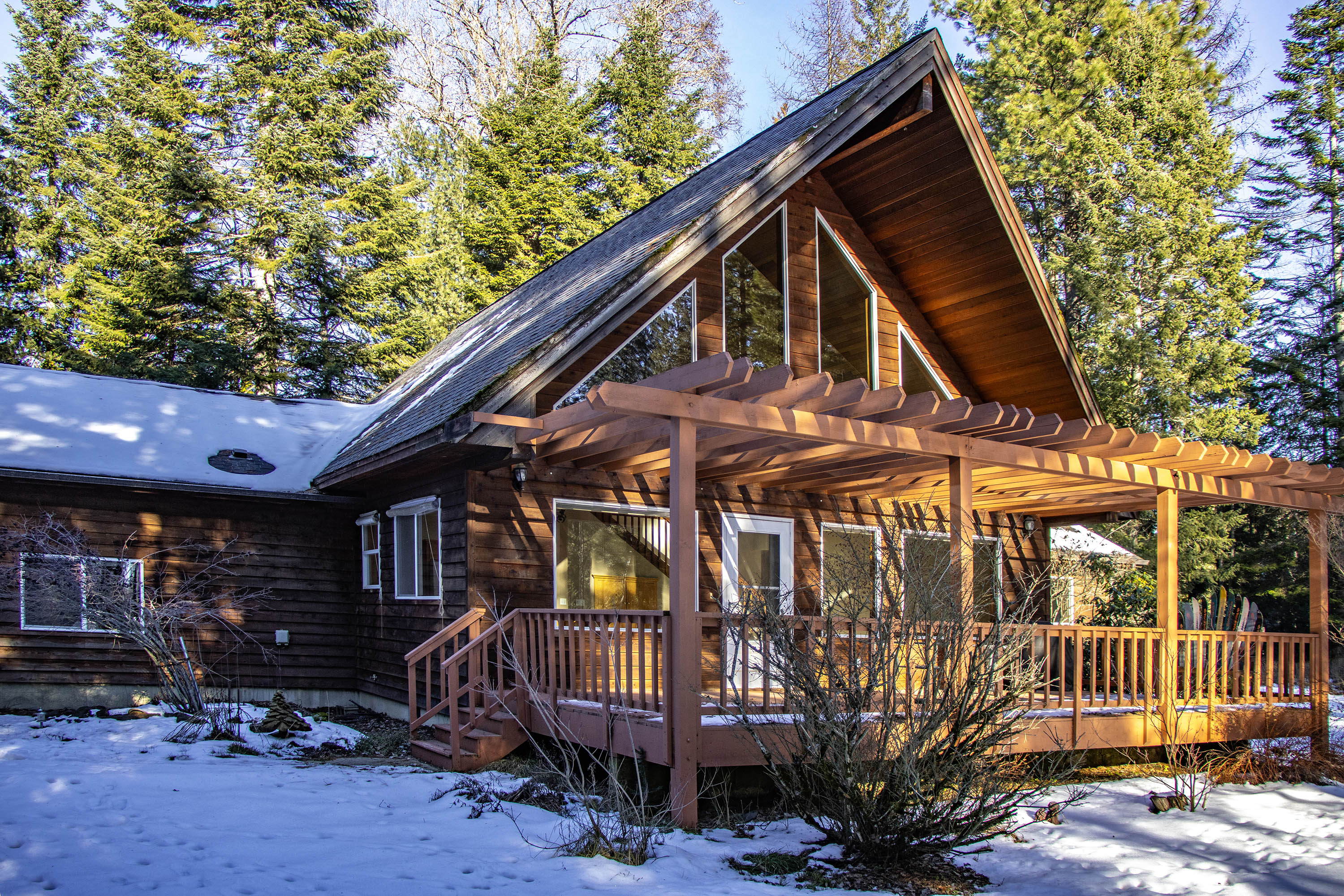 Sandpoint, Idaho, 83864, United States, 3 Bedrooms Bedrooms, ,2 BathroomsBathrooms,Residential,For Sale,2012104