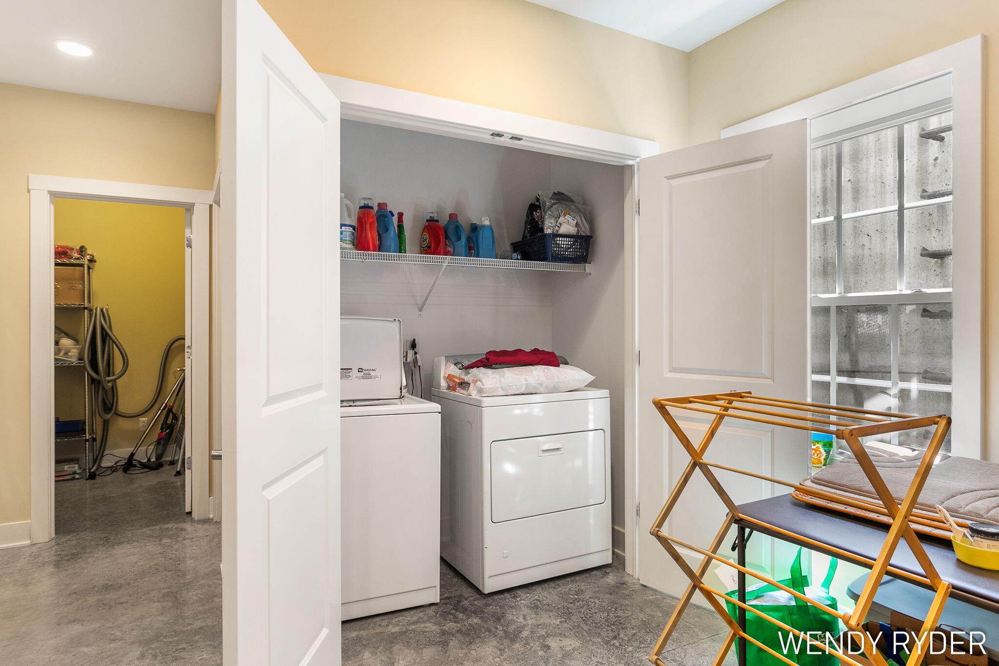 South Haven, Michigan, 49090, United States, 4 Bedrooms Bedrooms, ,4 BathroomsBathrooms,Residential,For Sale,1907418