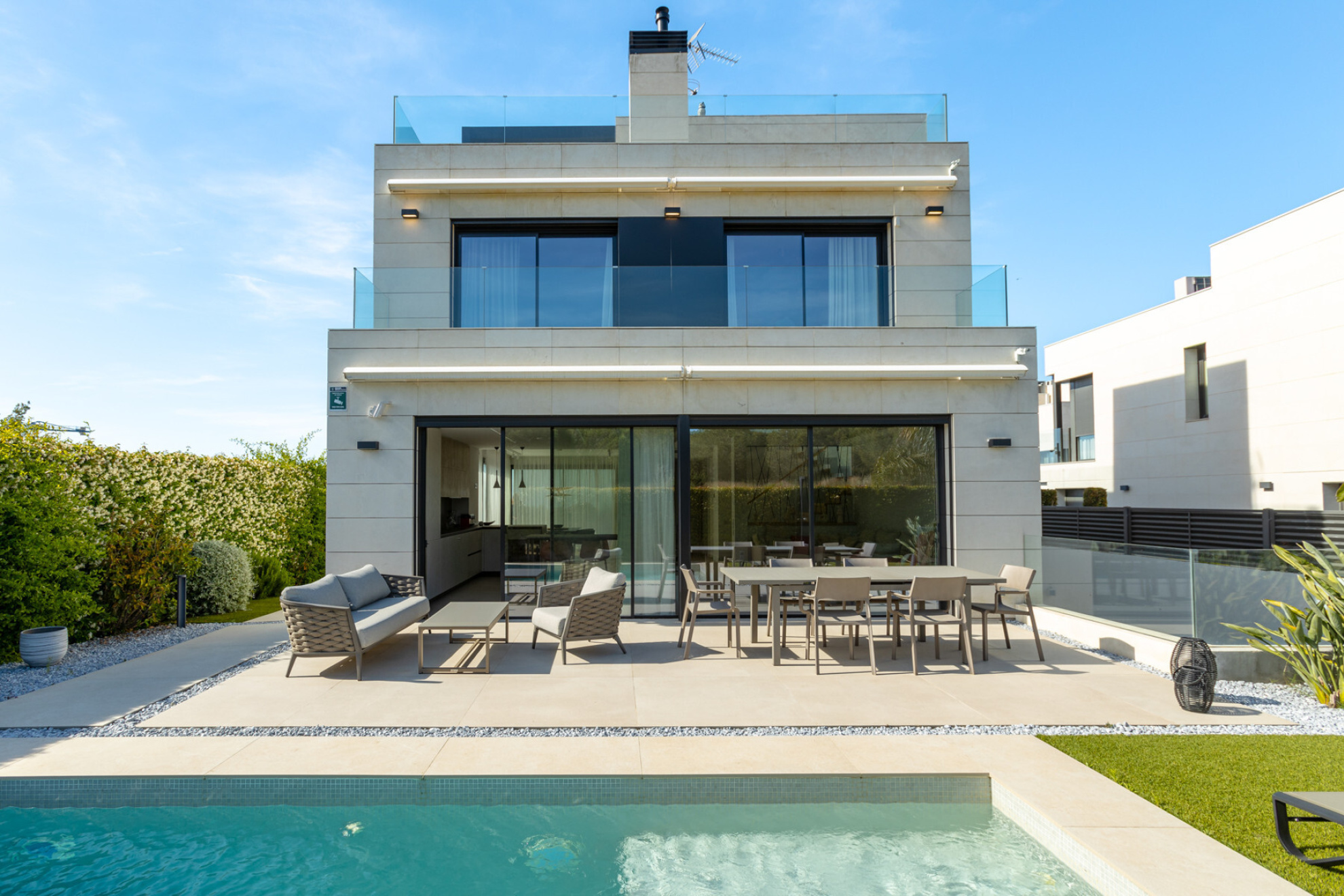  Exclusive contemporary style house, with sea views, in Montgat - 物件實景