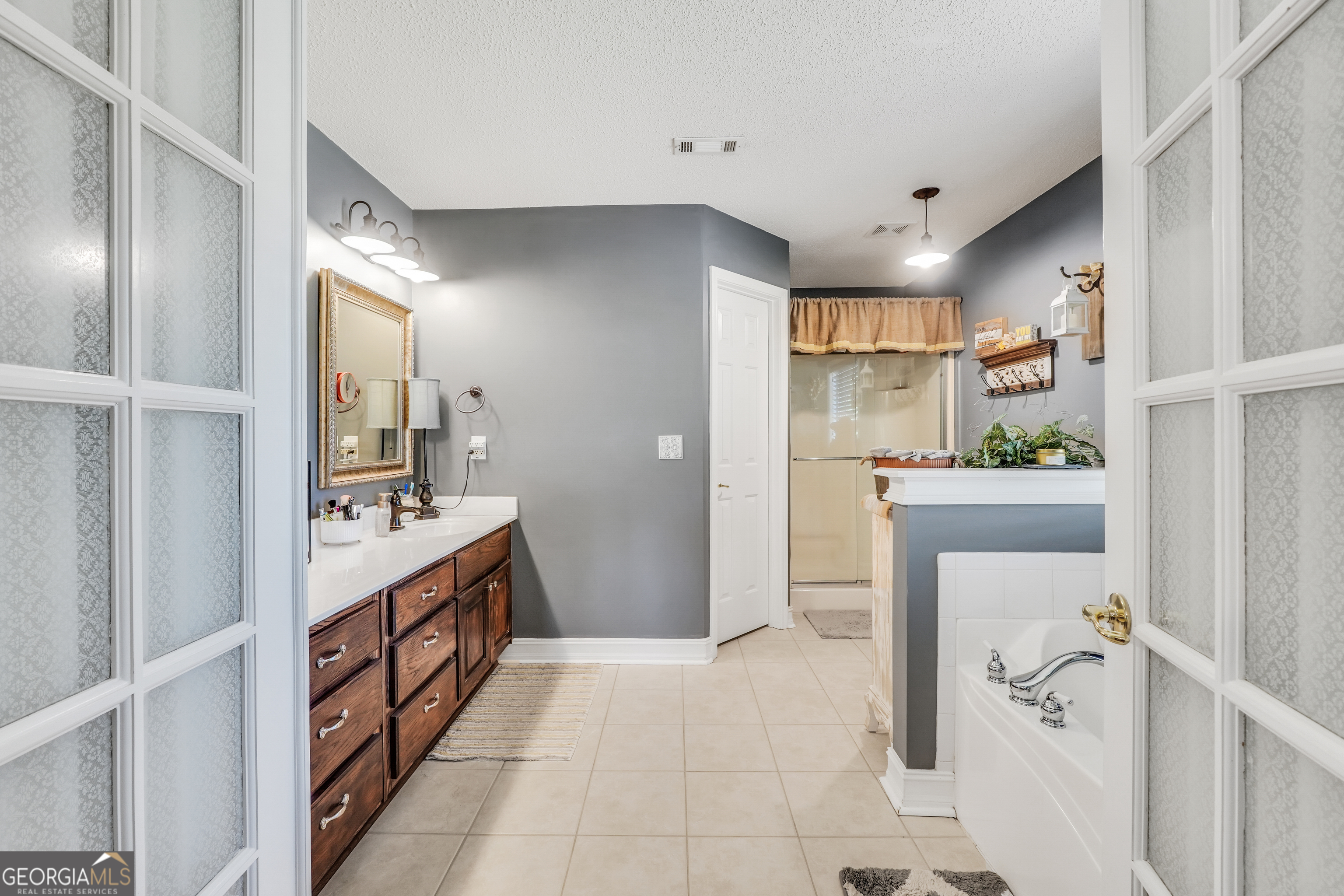 McDonough, Georgia, 30252, United States, 4 Bedrooms Bedrooms, ,3 BathroomsBathrooms,Residential,For Sale,1998075