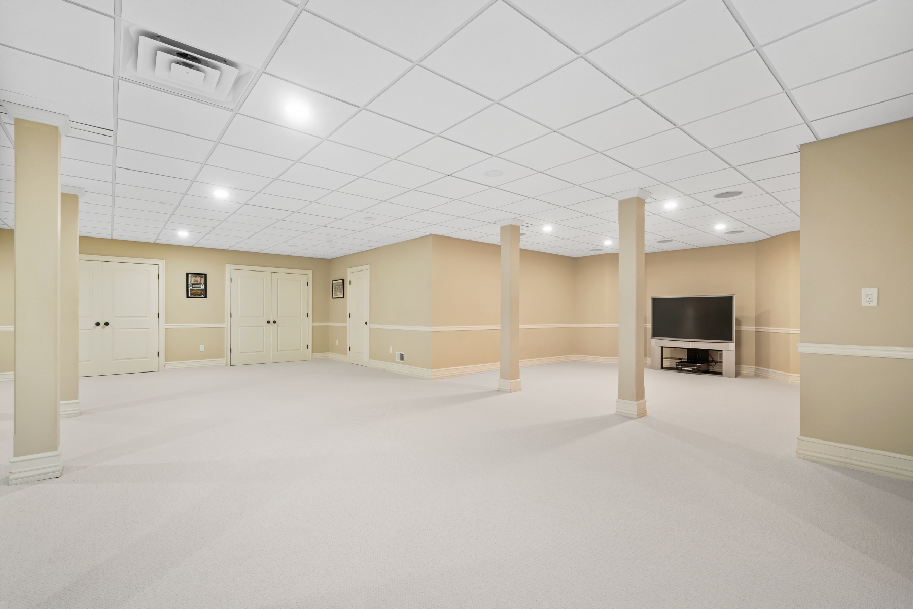  Bucks County Colonial Provides Seamless Indoor-Outdoor Living - 物件實景