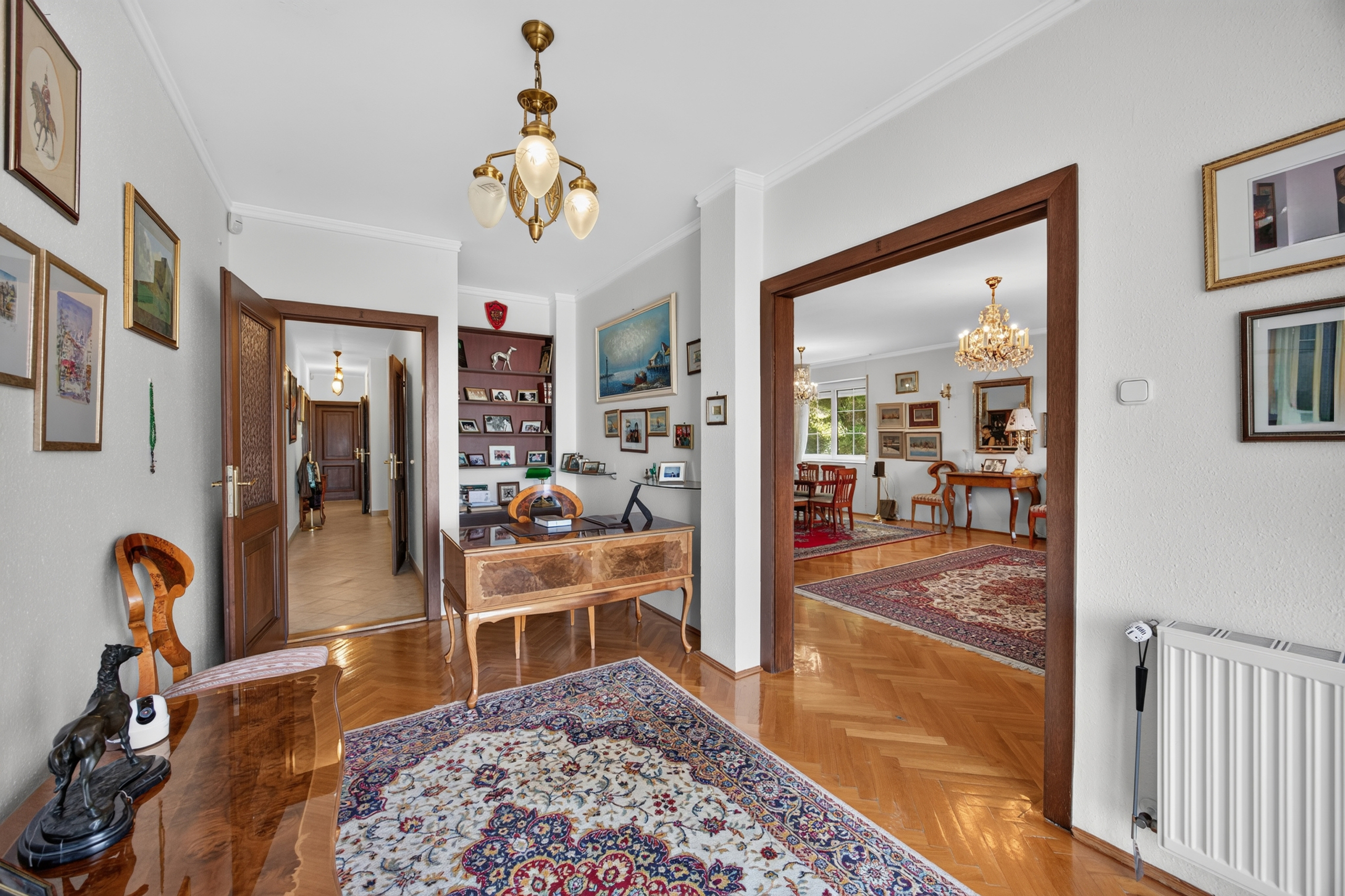  Elegant 160 m² Residence by the British School - 物件實景