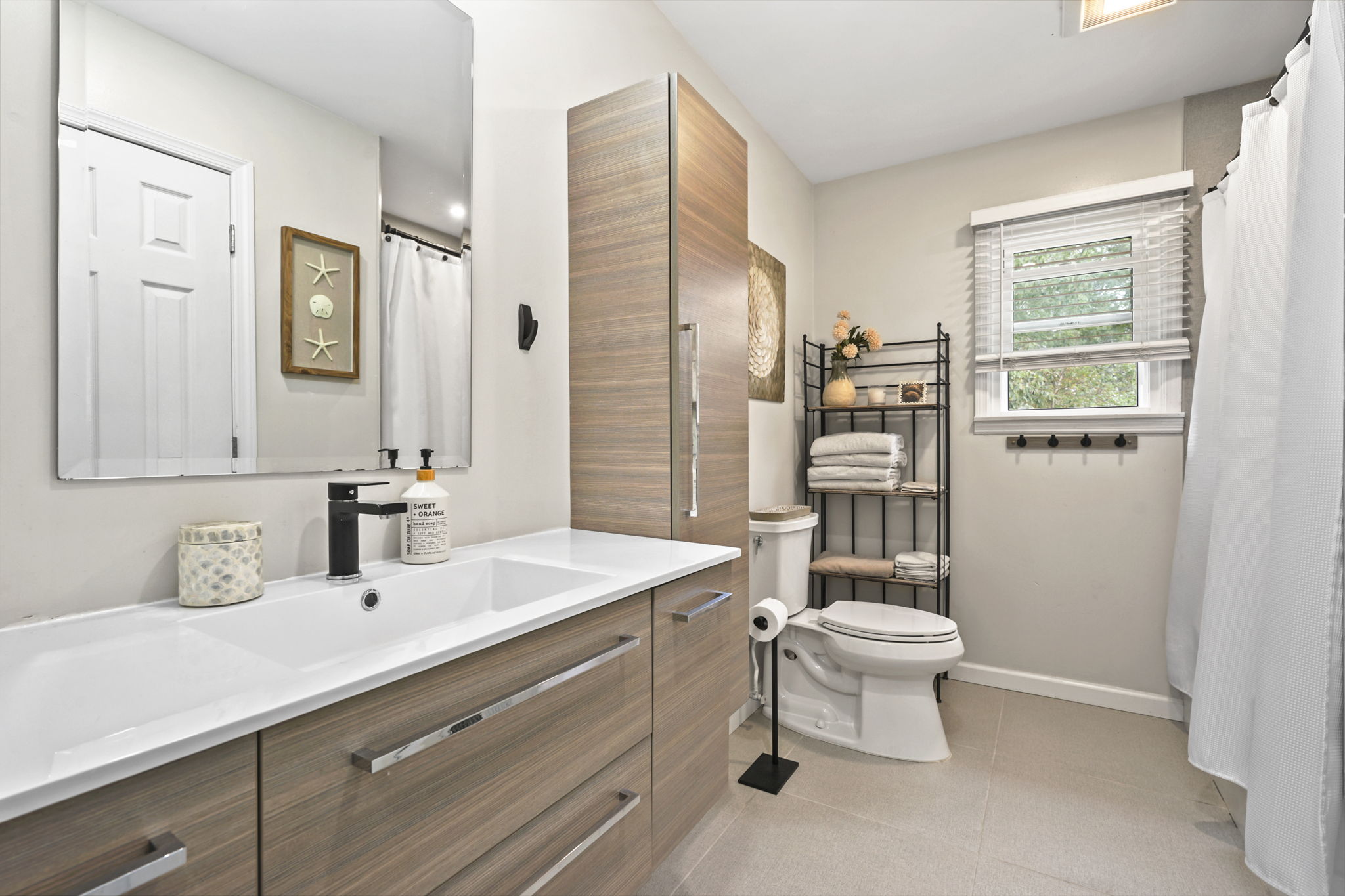 Brick Township, New Jersey, 08724, United States, 6 Bedrooms Bedrooms, ,2 BathroomsBathrooms,Residential,For Sale,1992351