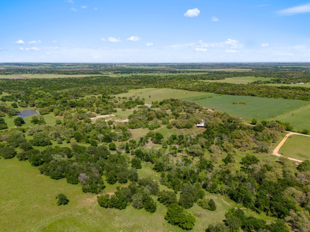 Holland, Texas, 76534, United States, 1 Bedroom Bedrooms, ,2 BathroomsBathrooms,Residential,For Sale,1918154