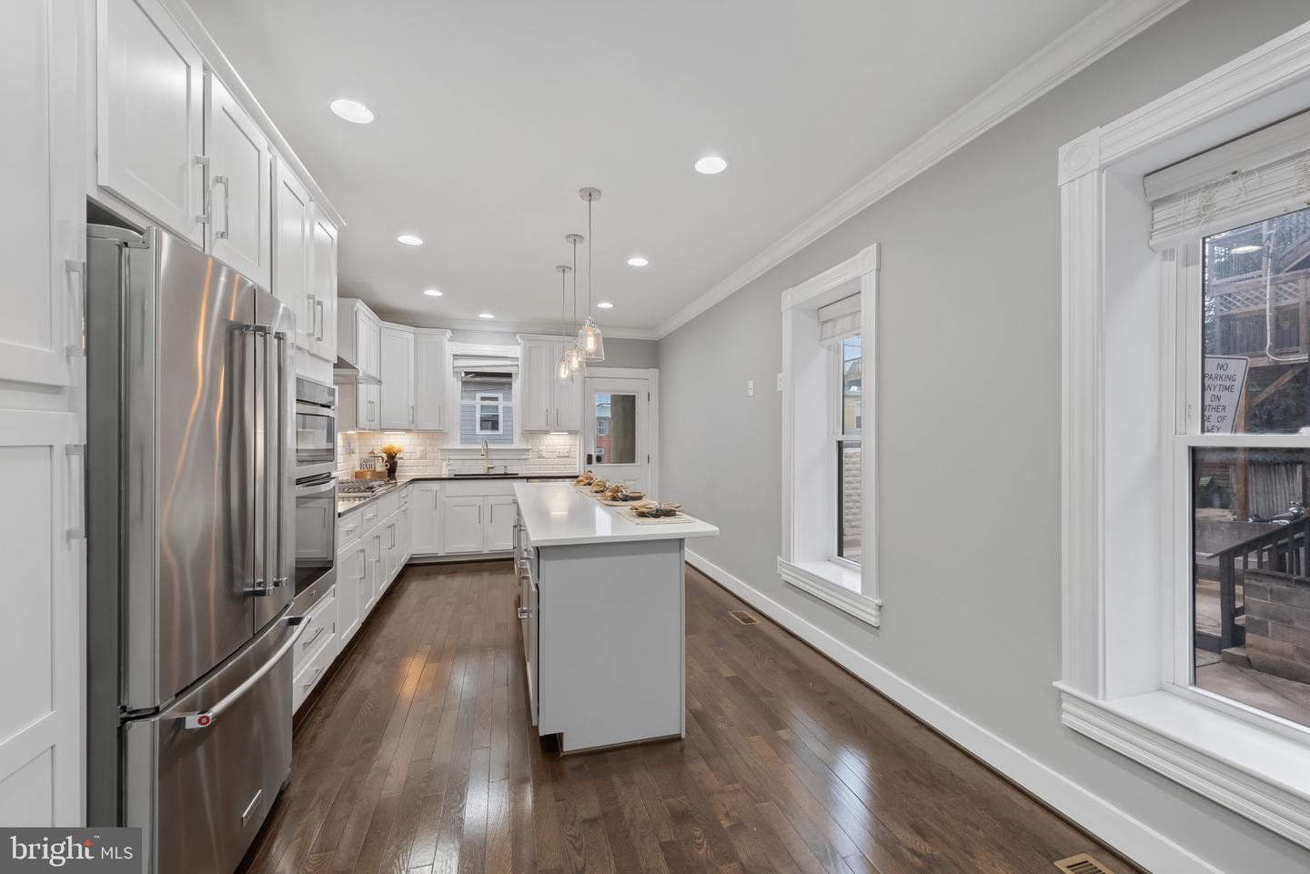 Baltimore, Maryland, 21224, United States, 5 Bedrooms Bedrooms, ,3 BathroomsBathrooms,Residential,For Sale,1999836