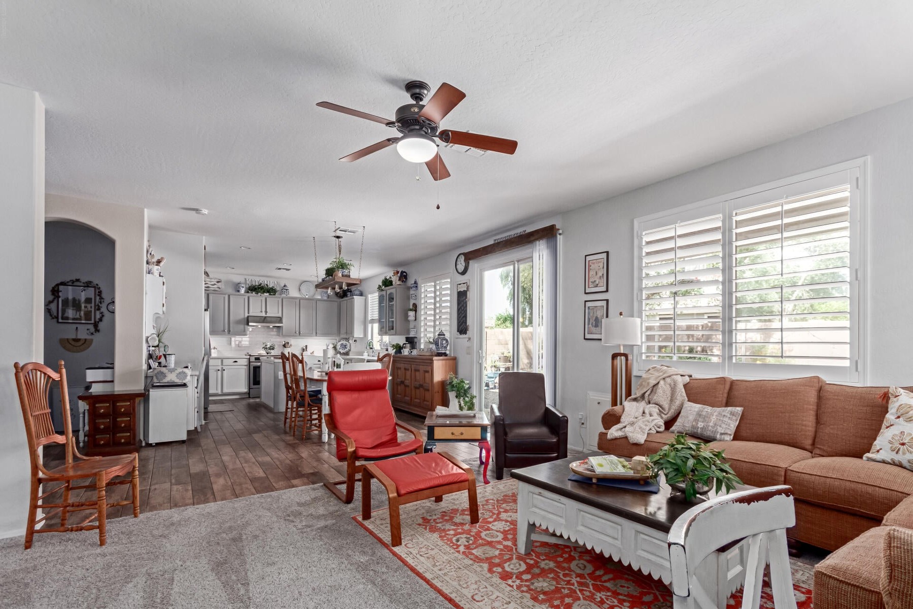  17538 W Marshall Lane  Surprise, AZ - 物件實景