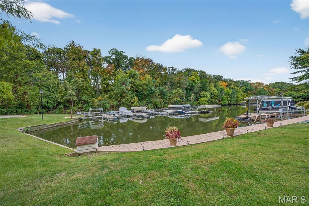 Lake St Louis, Missouri, 63367, United States, 5 Bedrooms Bedrooms, ,5 BathroomsBathrooms,Residential,For Sale,2001706