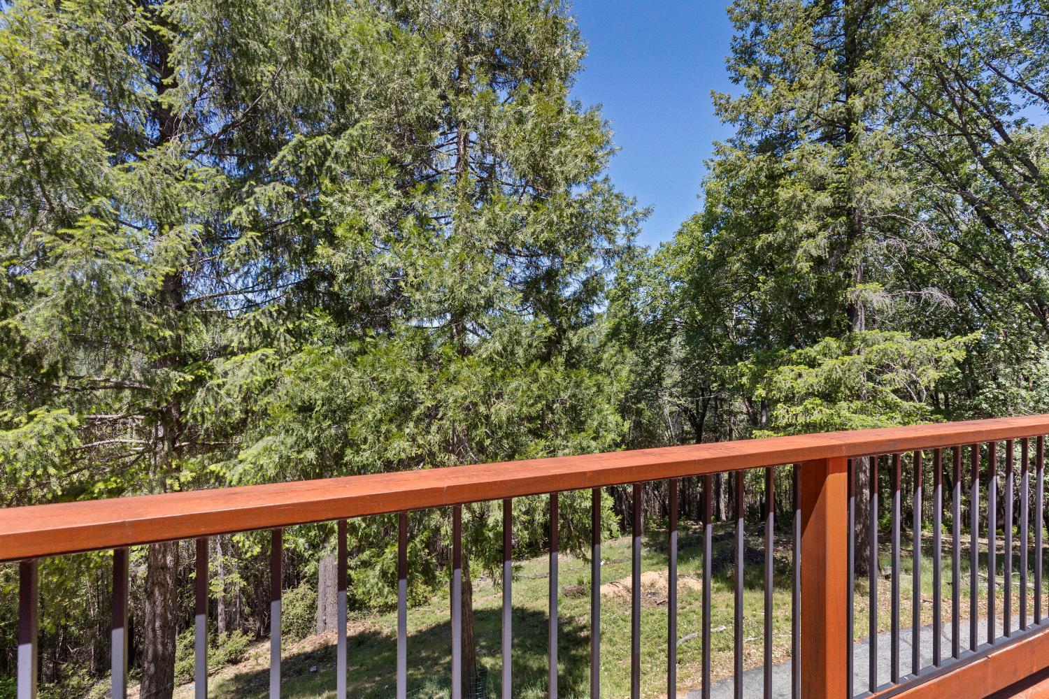 Colfax, California, 95713, United States, 4 Bedrooms Bedrooms, ,3 BathroomsBathrooms,Residential,For Sale,1927912