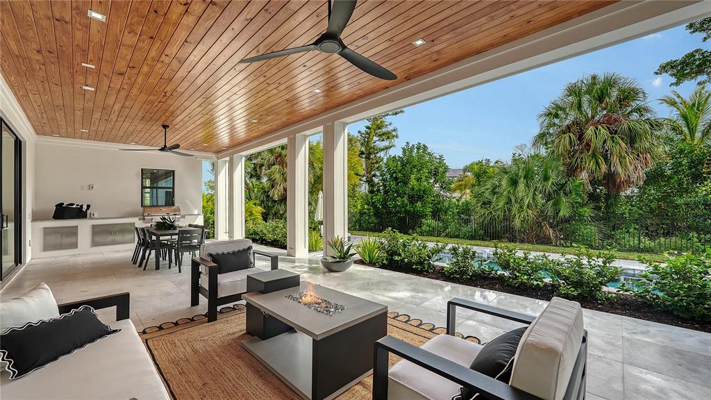 Sarasota, Florida, 34242, United States, 4 Bedrooms Bedrooms, ,6 BathroomsBathrooms,Residential,For Sale,2003081