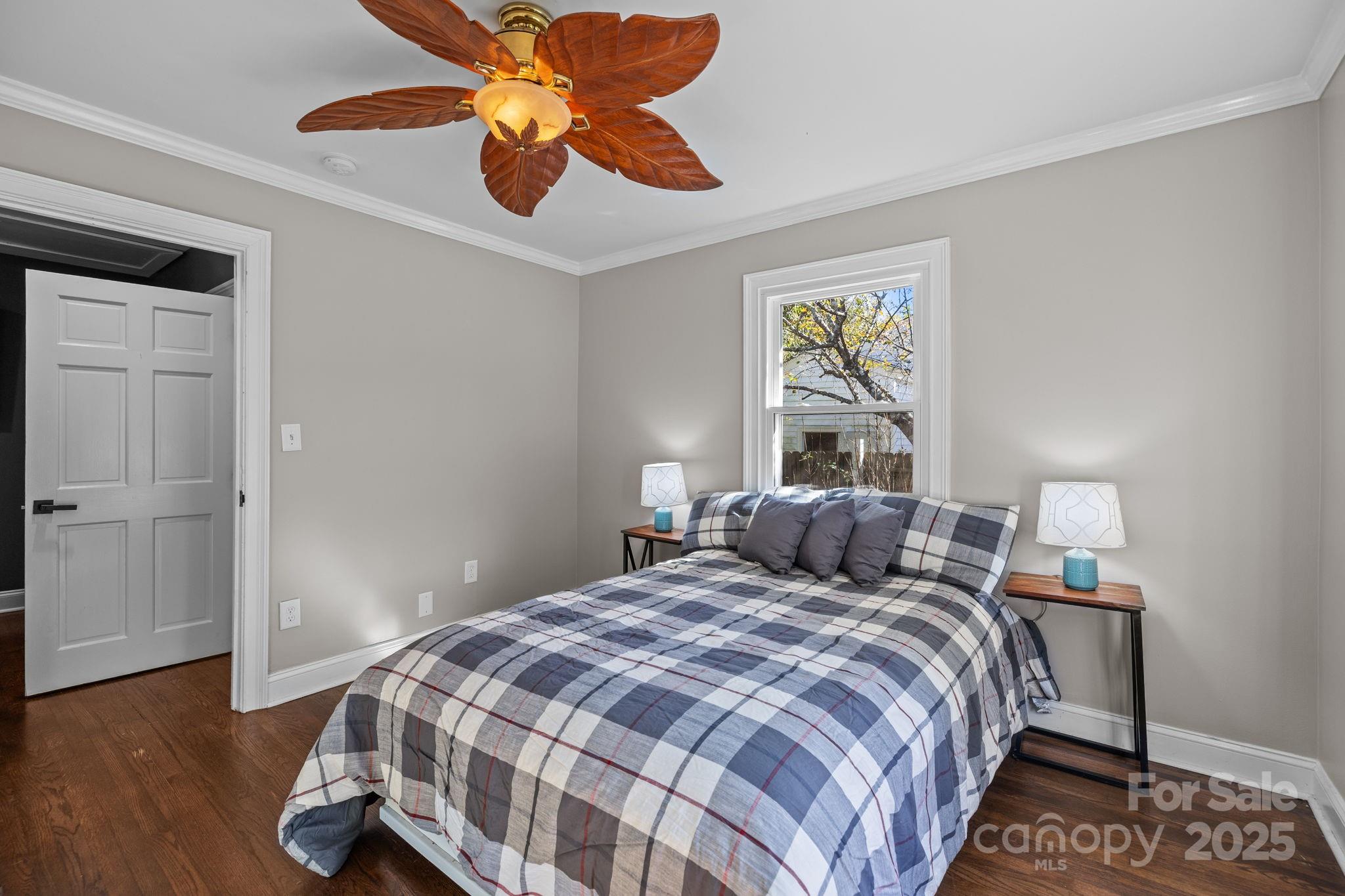 Charlotte, North Carolina, 28205, United States, 2 Bedrooms Bedrooms, ,2 BathroomsBathrooms,Residential,For Sale,1987651