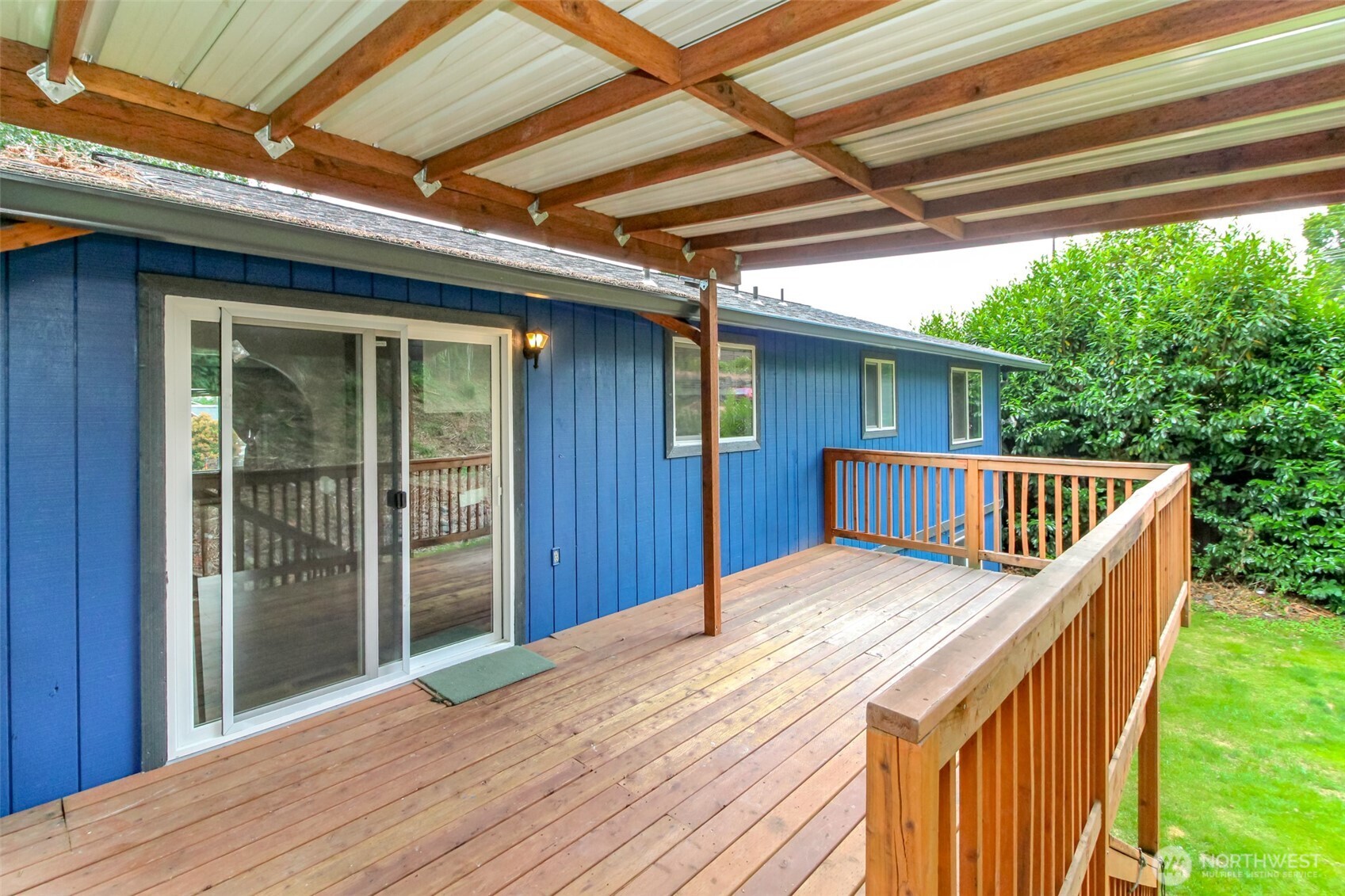 Tacoma, Washington, 98444, United States, 4 Bedrooms Bedrooms, ,2 BathroomsBathrooms,Residential,For Sale,1920936