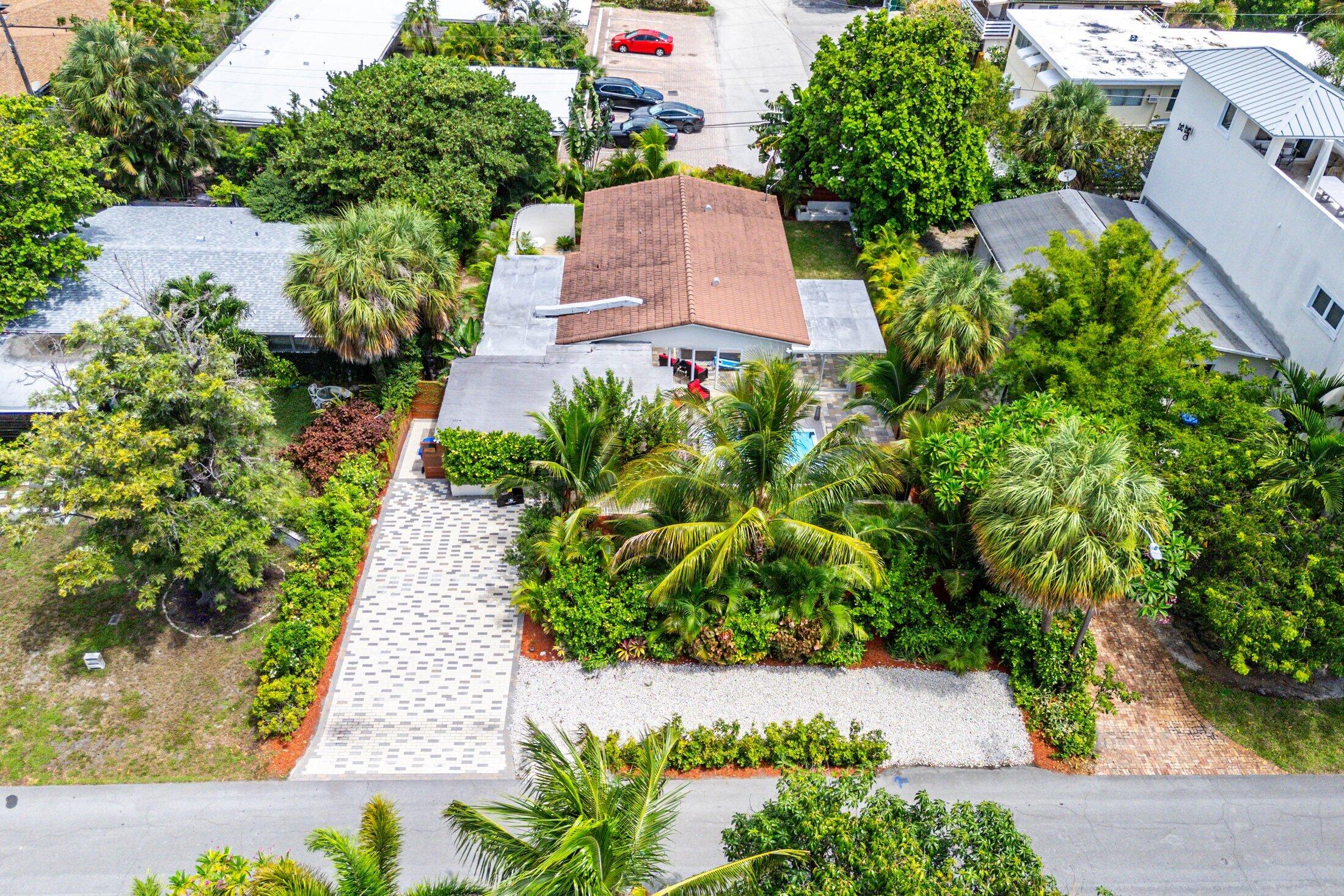 Fort Lauderdale, Florida, 33306, United States, 3 Bedrooms Bedrooms, ,2 BathroomsBathrooms,Residential,For Sale,1938859