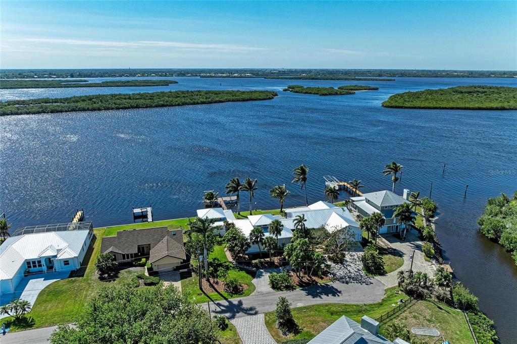 Punta Gorda, Florida, 33983, United States, 4 Bedrooms Bedrooms, ,4 BathroomsBathrooms,Residential,For Sale,1744547