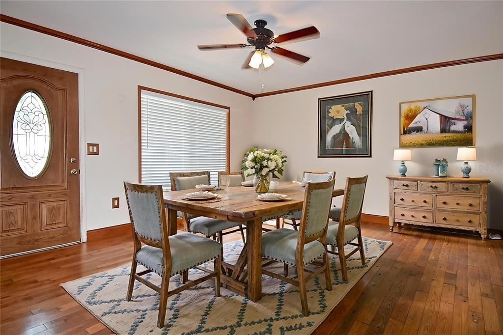 Venice, Florida, 34285, United States, 5 Bedrooms Bedrooms, ,4 BathroomsBathrooms,Residential,For Sale,1907597