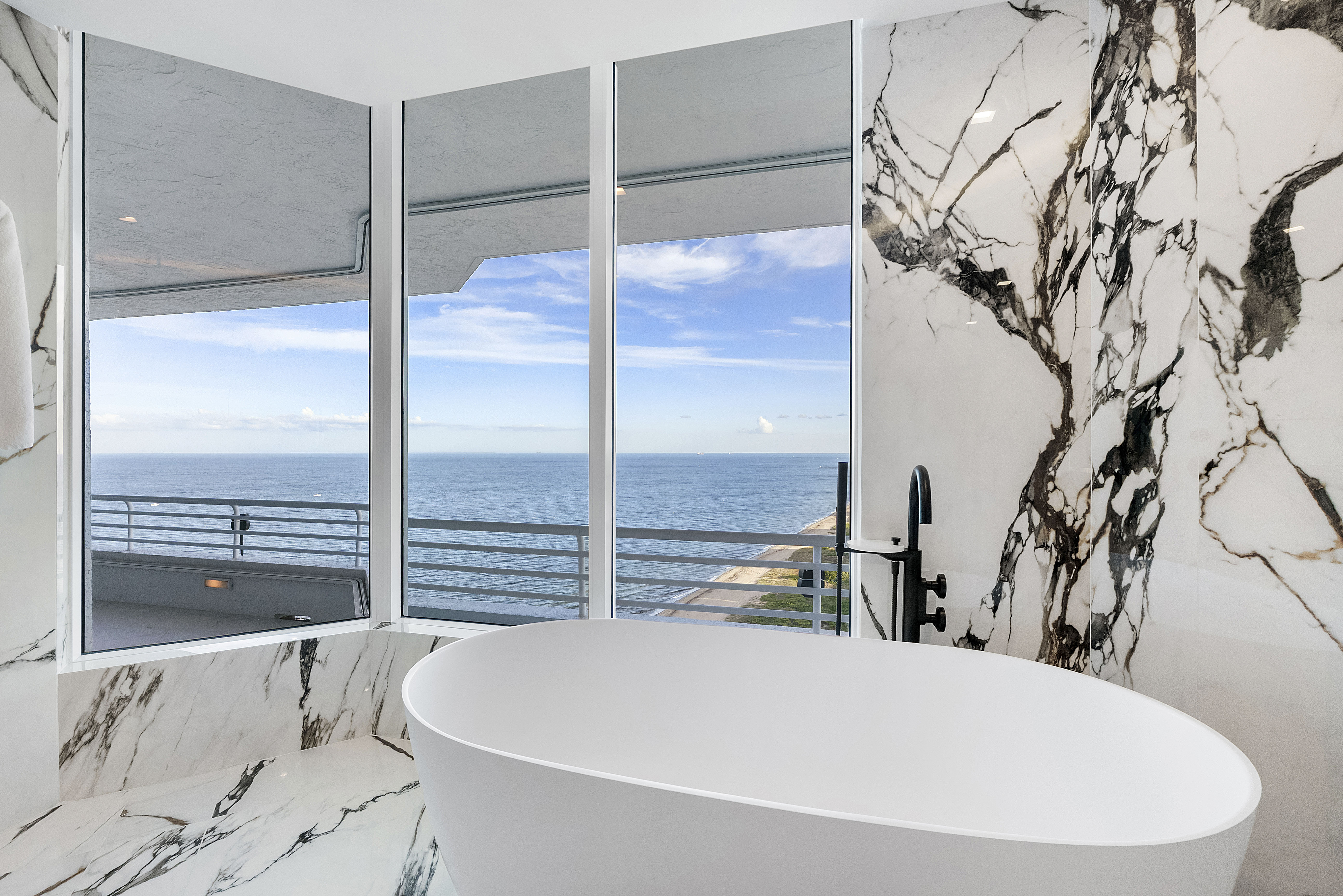  1700 S Ocean Boulevard, Lauderdale By The Sea, FL, 33062 - 物件實景
