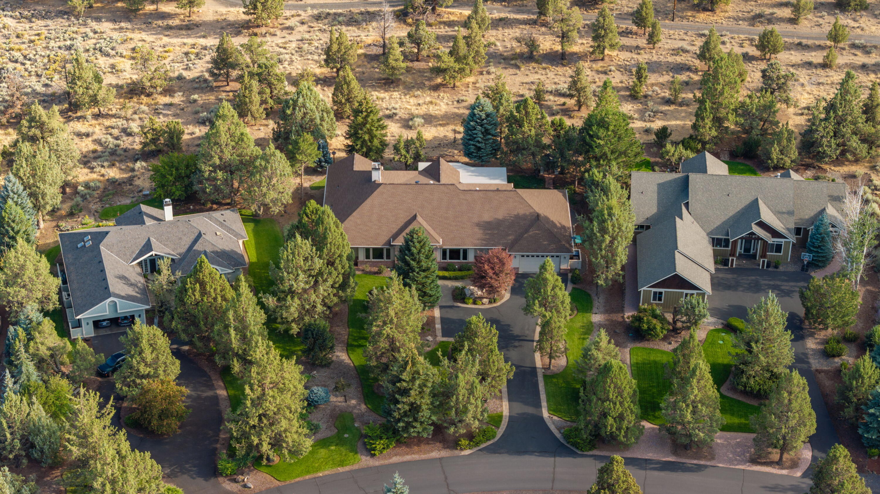 Redmond, Oregon, 97756, United States, 3 Bedrooms Bedrooms, ,3 BathroomsBathrooms,Residential,For Sale,1926997