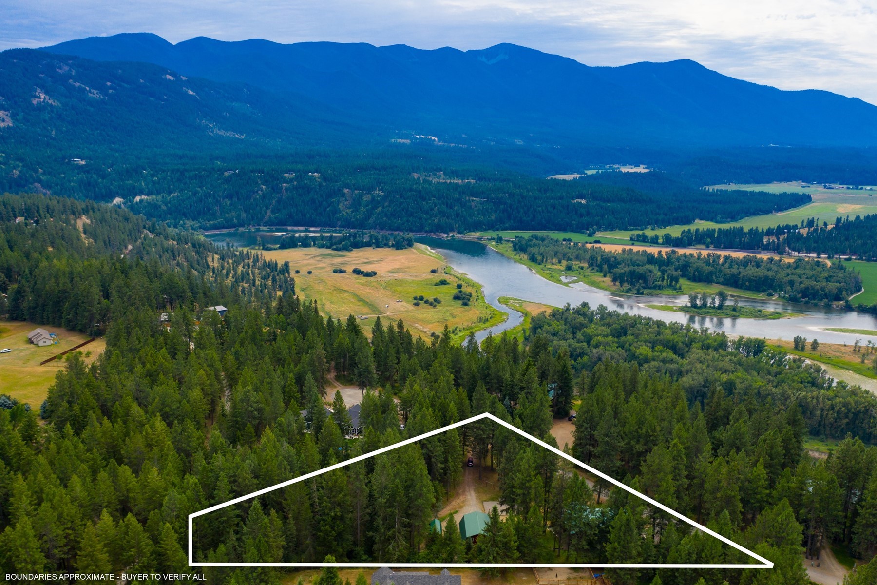  Moyie Springs Luxury Retreat - 物件實景