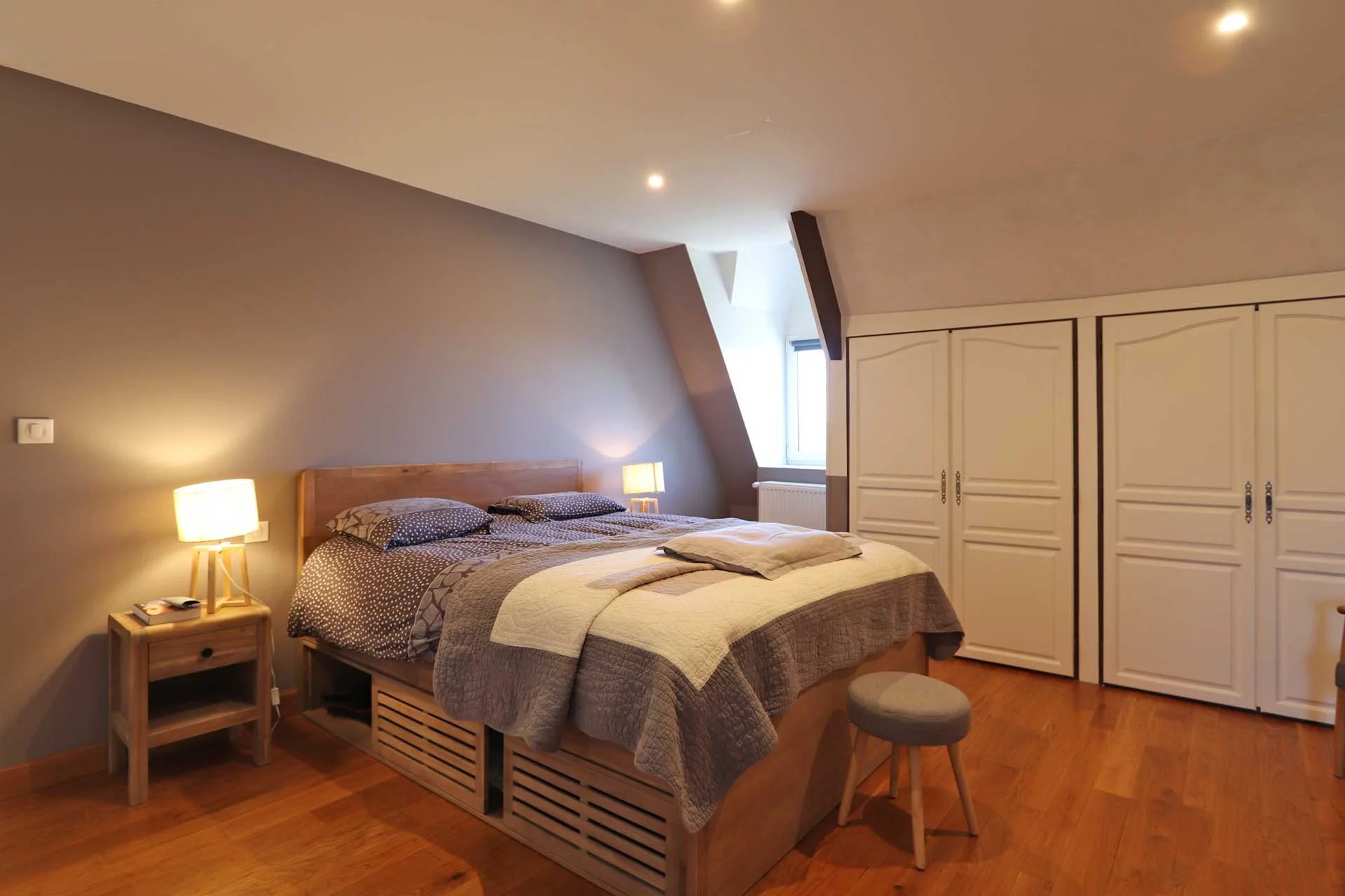 Bergerac, New Aquitaine, 24100, FR, 8 Bedrooms Bedrooms, ,5 BathroomsBathrooms,Residential,For Sale,1995803