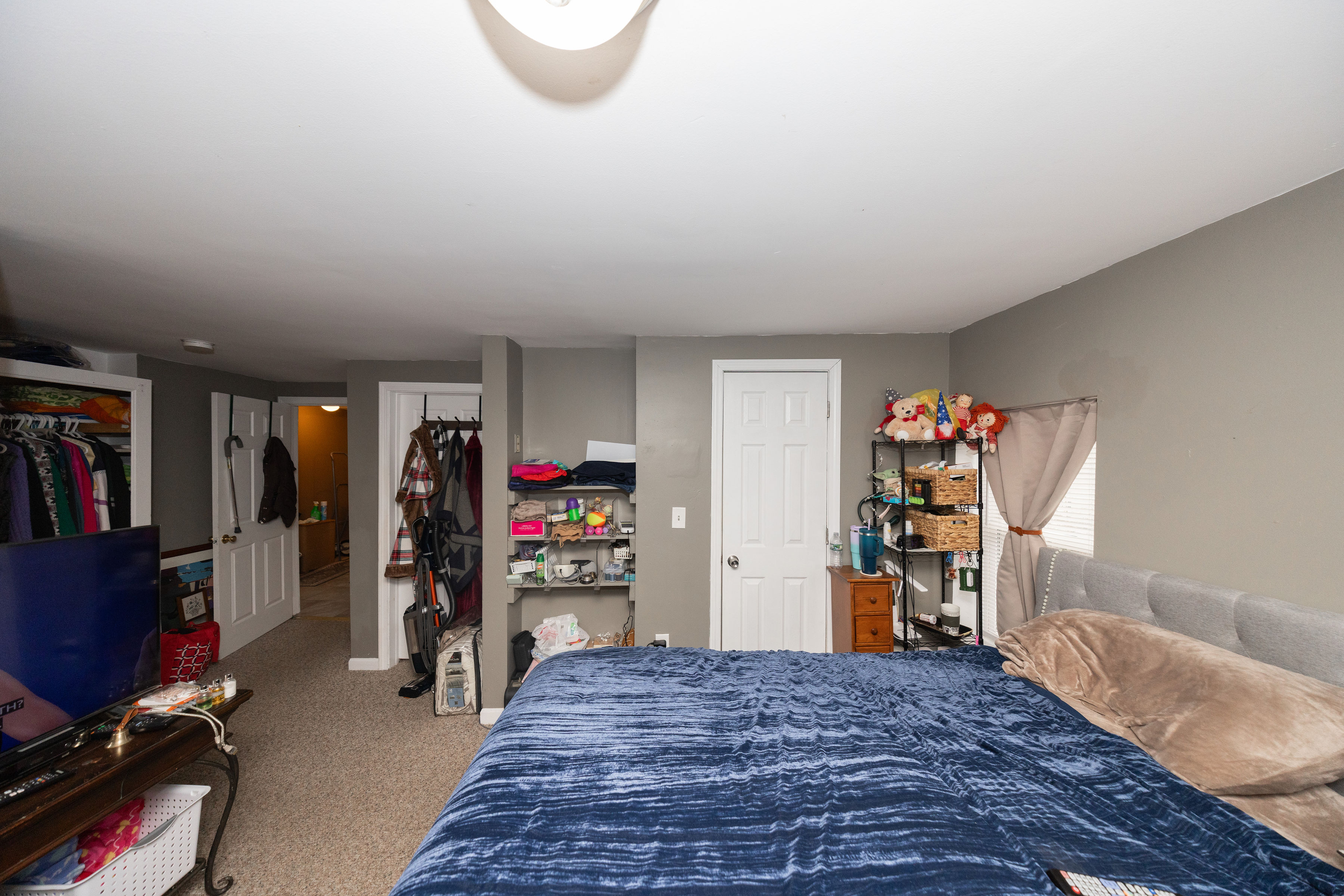 Fitchburg, Massachusetts, 01420, United States, 7 Bedrooms Bedrooms, ,4 BathroomsBathrooms,Residential,For Sale,2000078