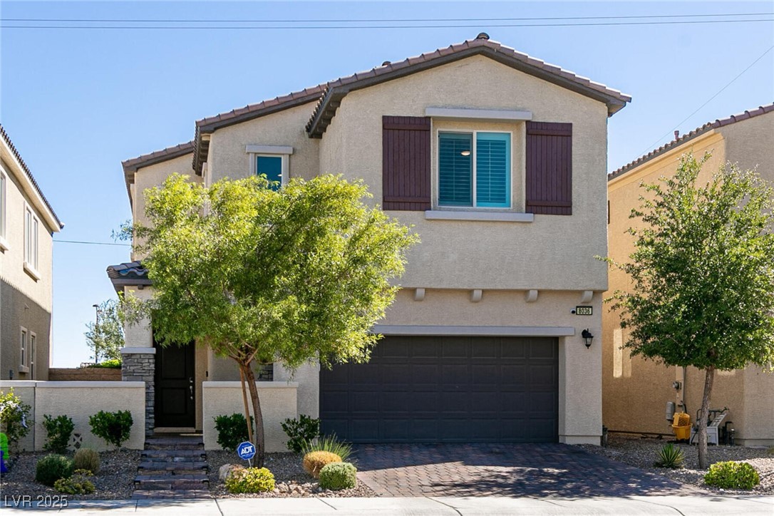 Las Vegas, Nevada, 89166, United States, 4 Bedrooms Bedrooms, ,3 BathroomsBathrooms,Residential,For Sale,1960504