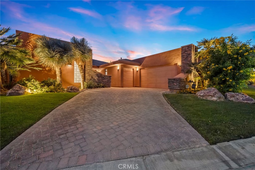 La Quinta, California, 92253, United States, 3 Bedrooms Bedrooms, ,3 BathroomsBathrooms,Residential,For Sale,1991413