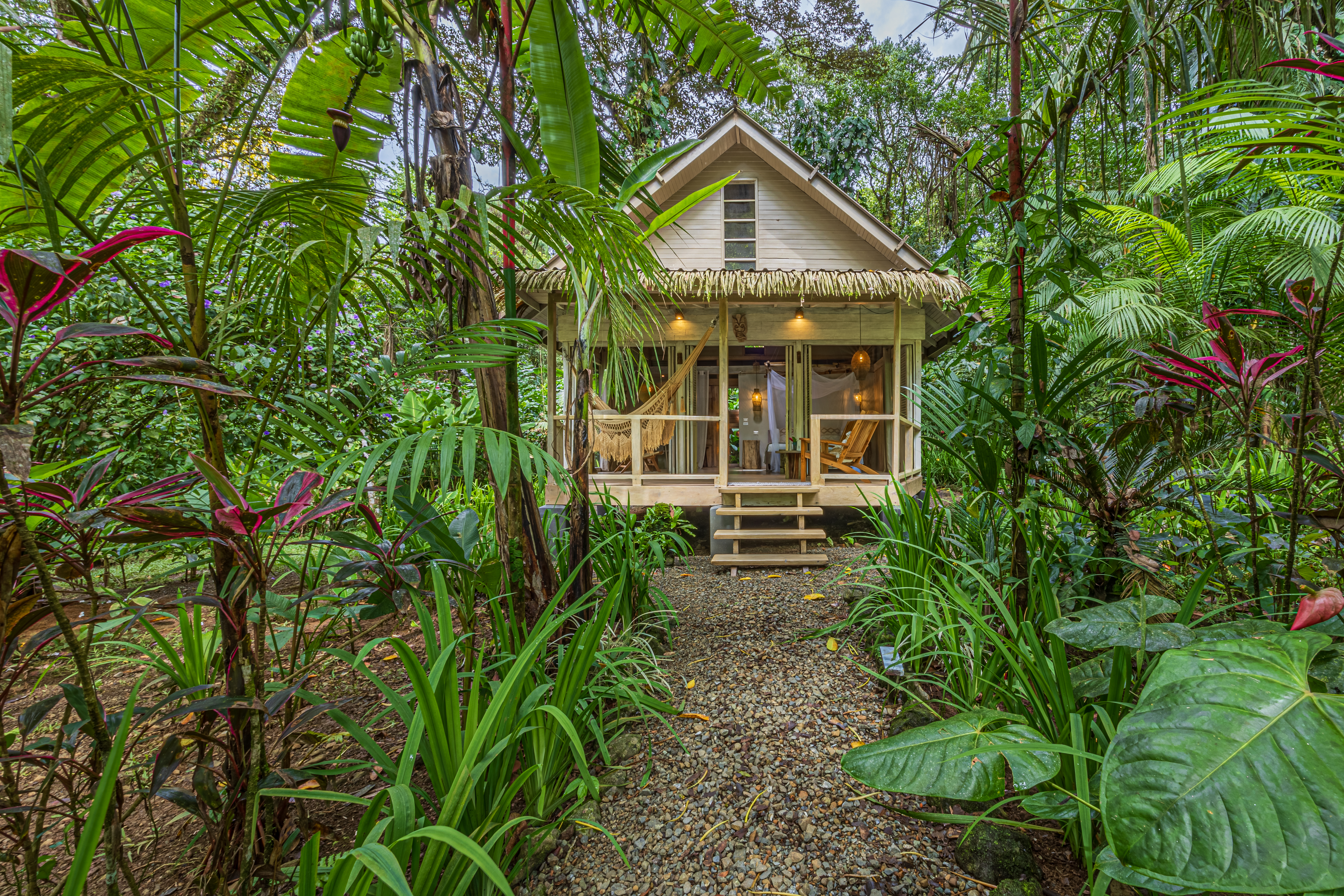 Golfito, Puntarenas, CR, 15 Bedrooms Bedrooms, ,13 BathroomsBathrooms,Residential,For Sale,1903279