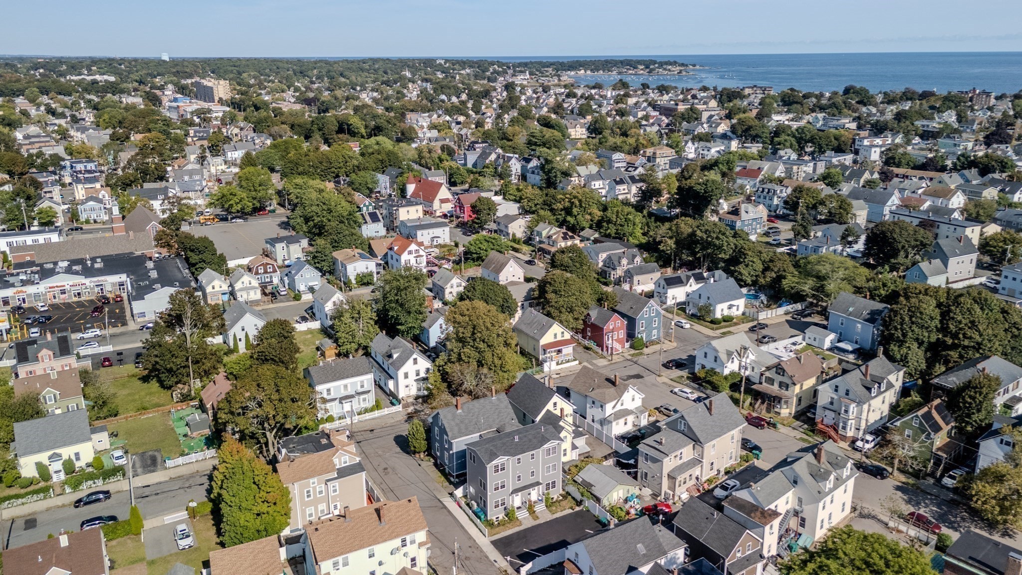 Lynn, Massachusetts, 01902, United States, 3 Bedrooms Bedrooms, ,4 BathroomsBathrooms,Residential,For Sale,1943123