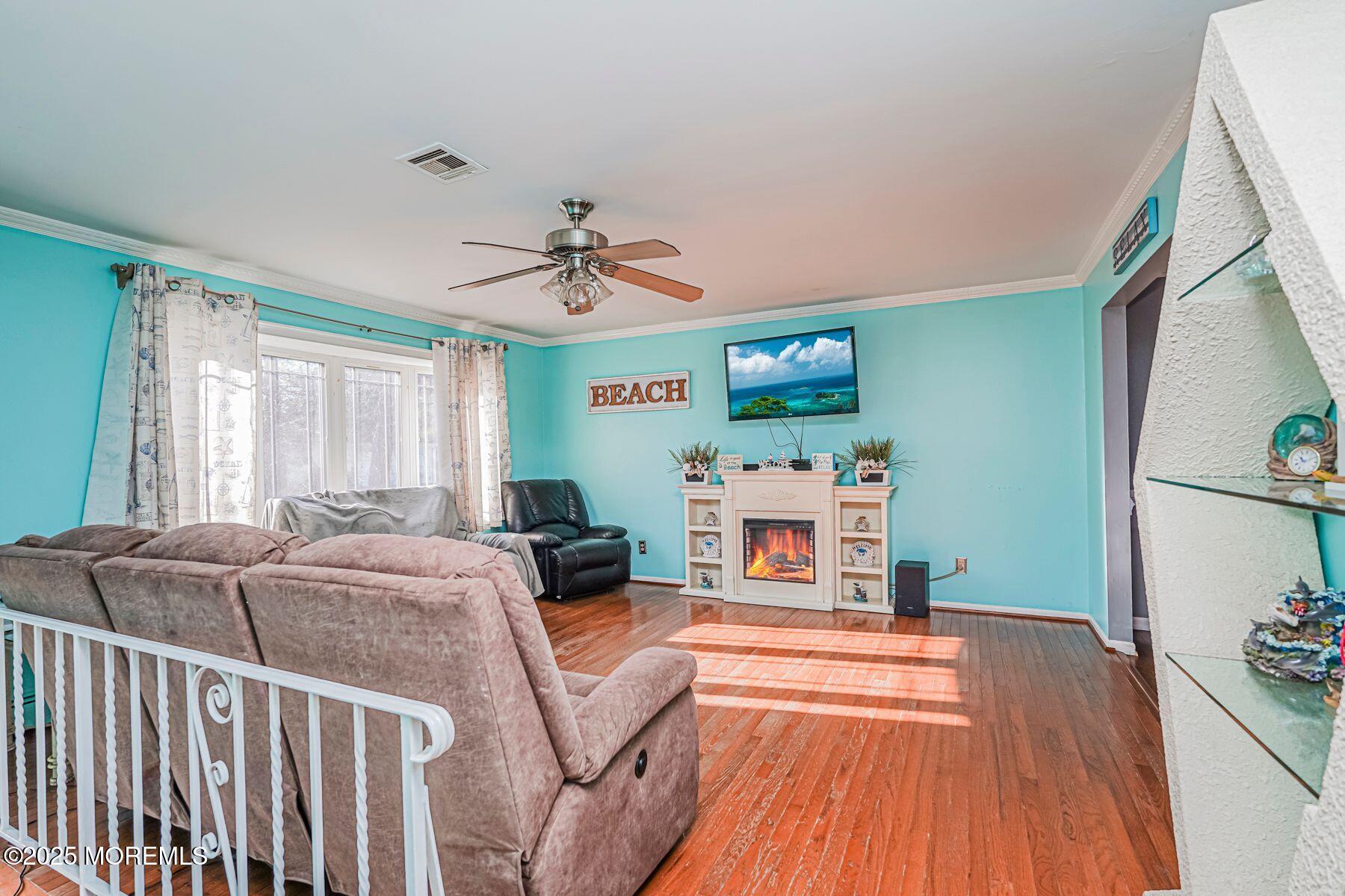 Brick, New Jersey, 08724, United States, 4 Bedrooms Bedrooms, ,2 BathroomsBathrooms,Residential,For Sale,2001945