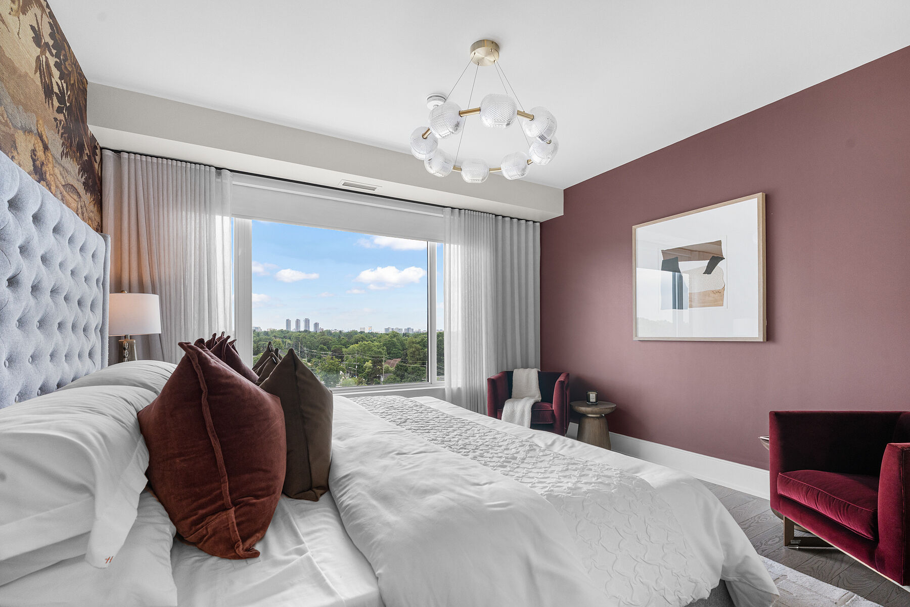  Refined Edenbridge Living - 物件實景