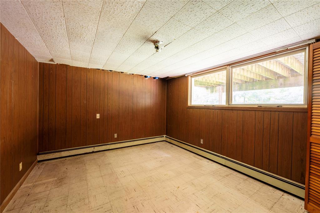 Hopewell Jct, New York, 12533, United States, 4 Bedrooms Bedrooms, ,4 BathroomsBathrooms,Residential,For Sale,1916399