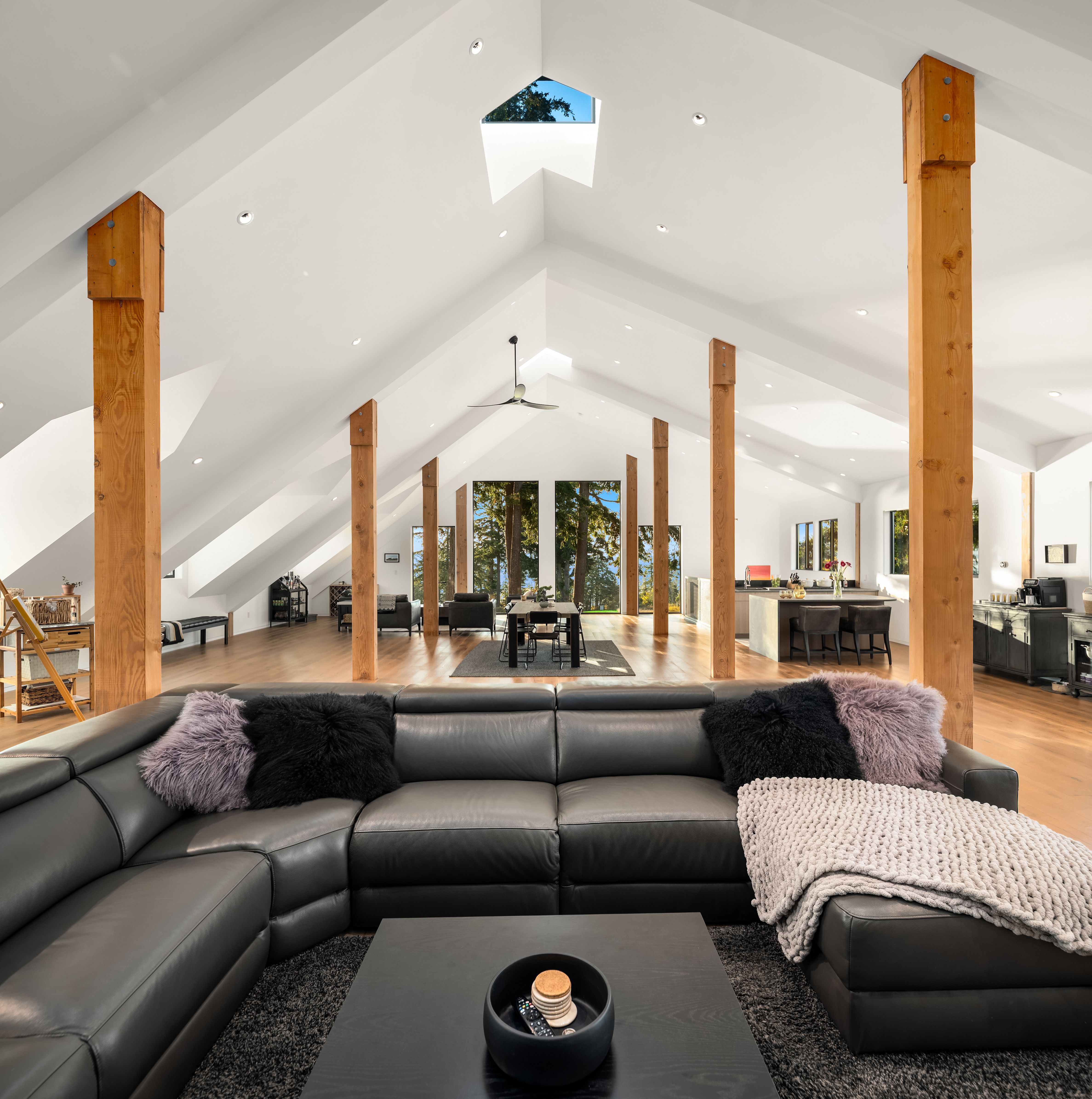  12481 Persons Rd, Bow, WA 98232 - 物件實景