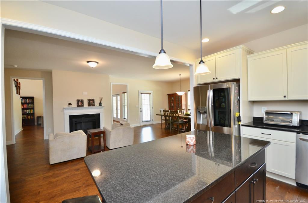 Wade, North Carolina, 28395, United States, 4 Bedrooms Bedrooms, ,5 BathroomsBathrooms,Residential,For Sale,1779432