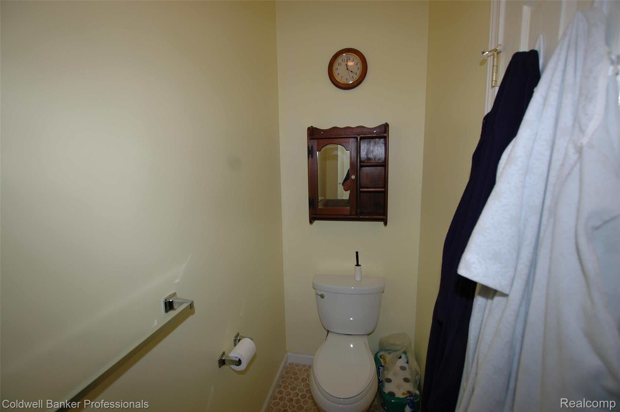 Alger, Michigan, 48610, United States, 3 Bedrooms Bedrooms, ,3 BathroomsBathrooms,Residential,For Sale,1907543