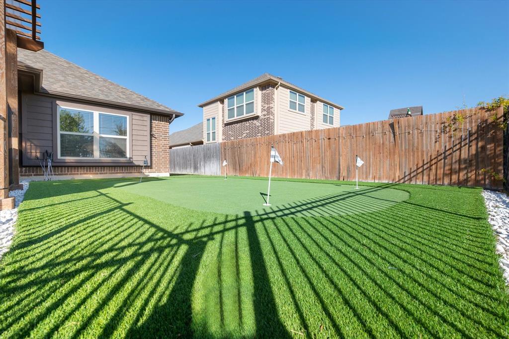 Mansfield, Texas, 76063, United States, 5 Bedrooms Bedrooms, ,3 BathroomsBathrooms,Residential,For Sale,1968843