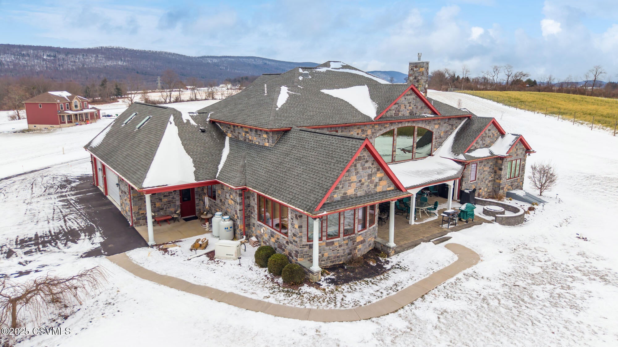 Berwick, Pennsylvania, 18603, United States, 4 Bedrooms Bedrooms, ,3 BathroomsBathrooms,Residential,For Sale,2005736