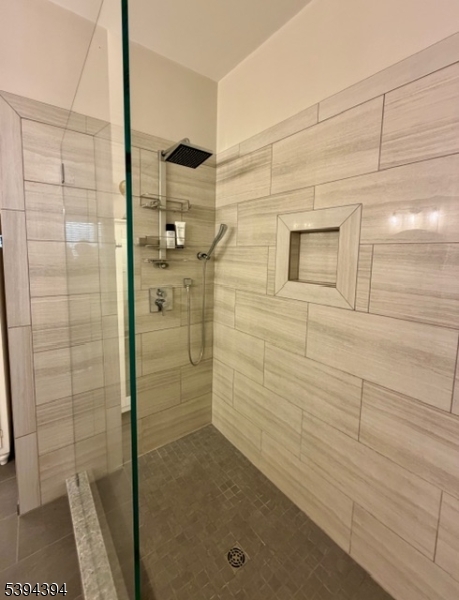 Clinton Twp., New Jersey, 08801, United States, 3 Bedrooms Bedrooms, ,3 BathroomsBathrooms,Residential,For Sale,1984953