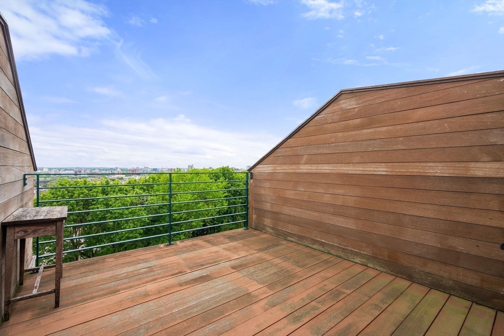Brookline, Massachusetts, 02446, United States, 3 Bedrooms Bedrooms, ,3 BathroomsBathrooms,Residential,For Sale,1836663