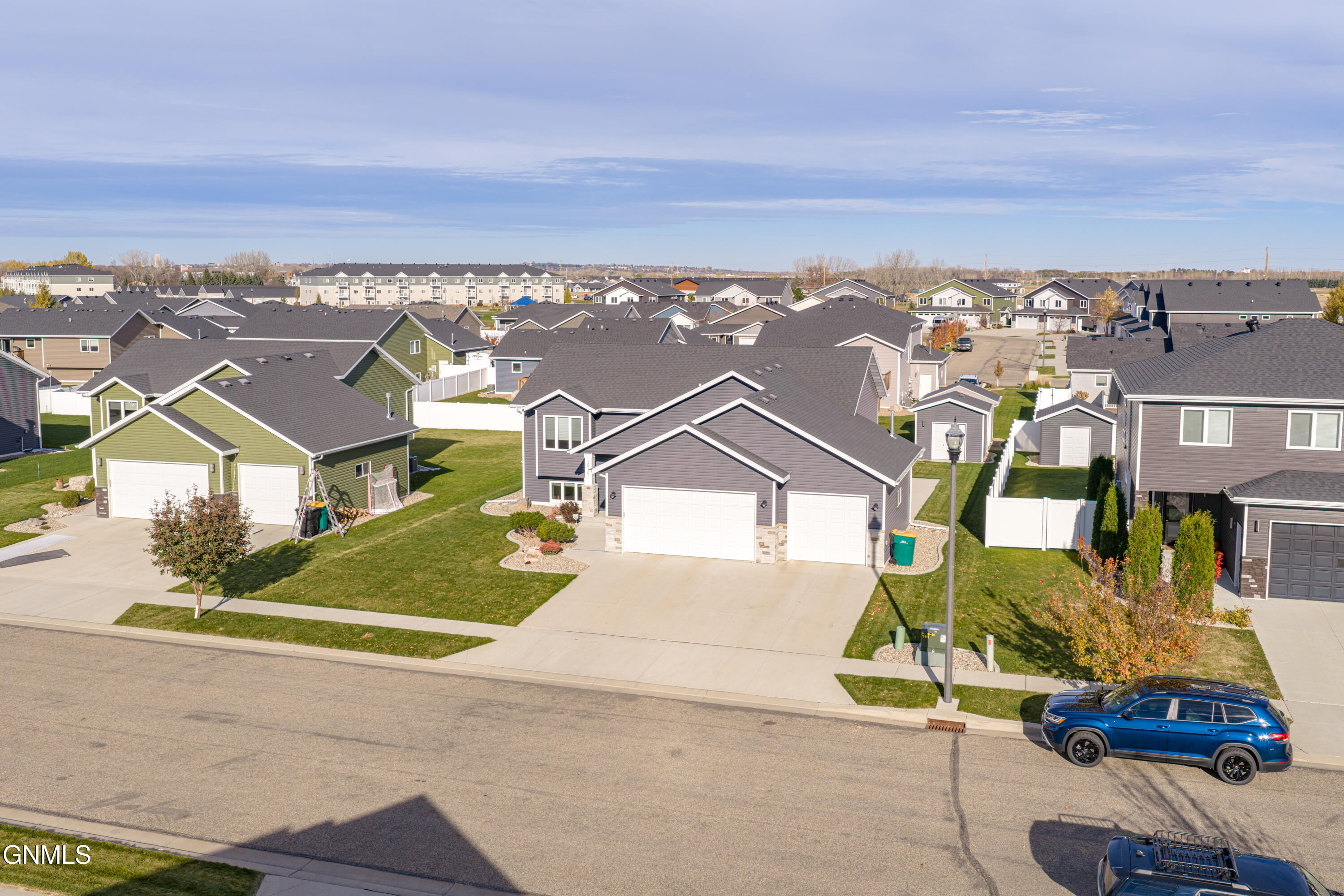 Bismarck, North Dakota, 58504, United States, 5 Bedrooms Bedrooms, ,2 BathroomsBathrooms,Residential,For Sale,1986096