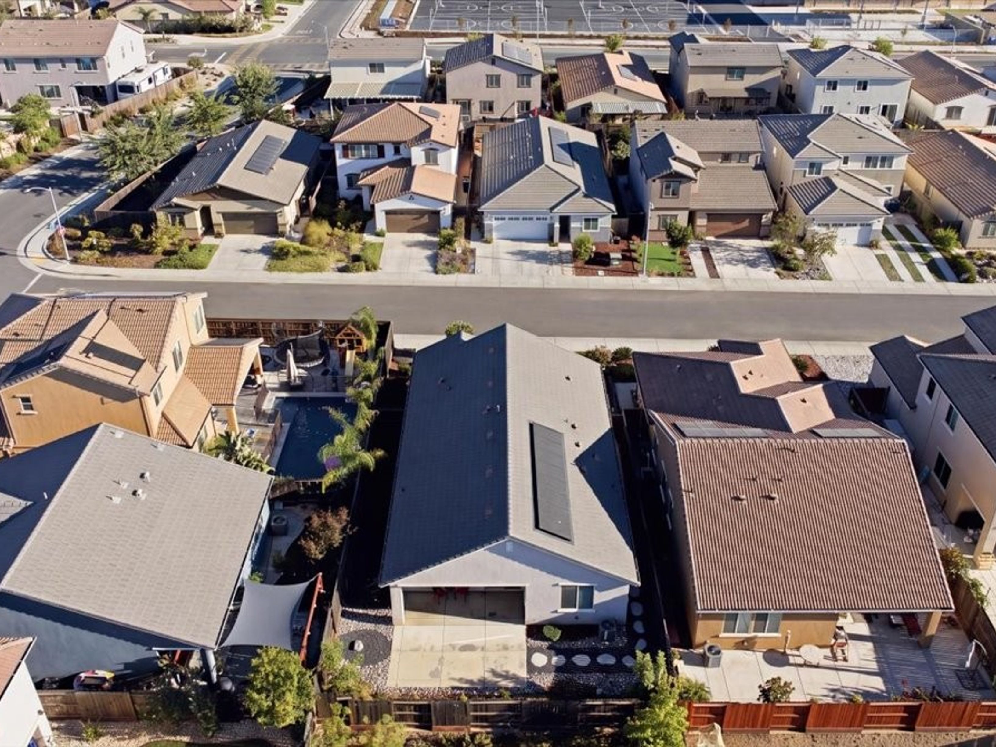  12731 Montbrook Way, Rancho Cordova, CA 95742 - 物件實景