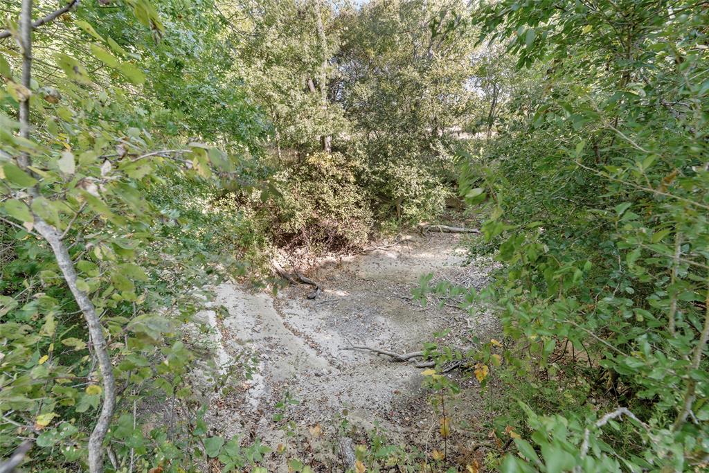 Maypearl, Texas, 76064, United States, 5 Bedrooms Bedrooms, ,3 BathroomsBathrooms,Residential,For Sale,1979588