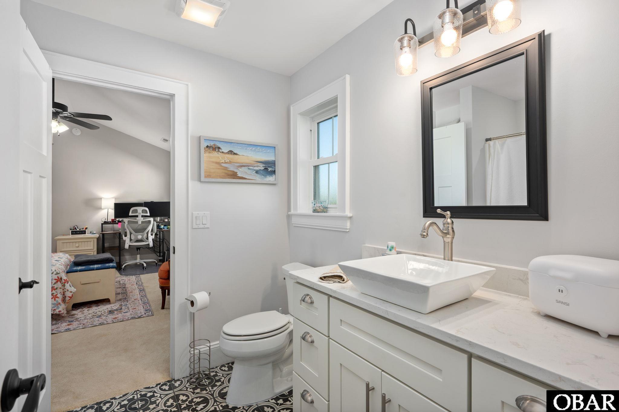 Kill Devil Hills, North Carolina, 27948, United States, 4 Bedrooms Bedrooms, ,3 BathroomsBathrooms,Residential,For Sale,1986142