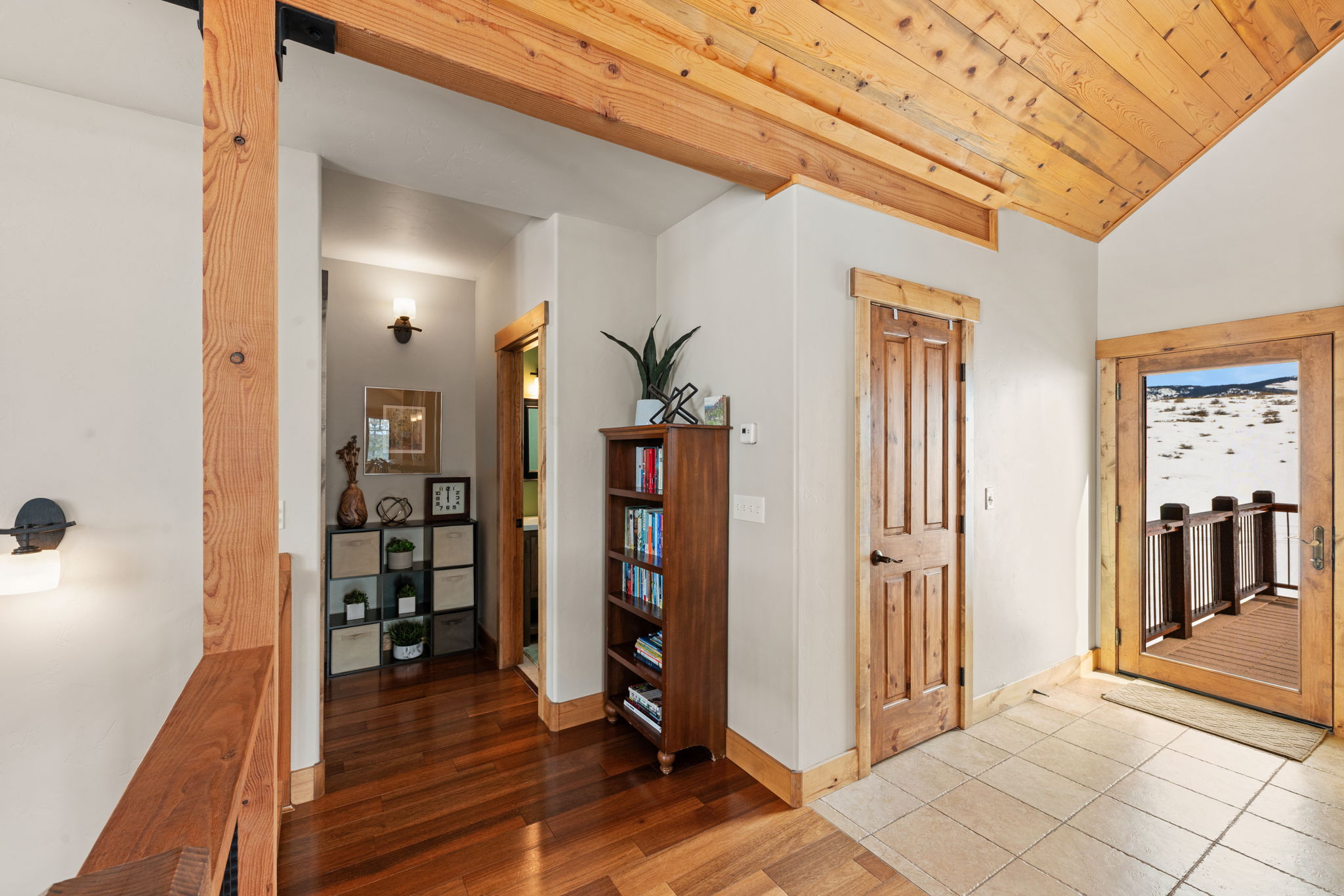  Combination Of Privacy, Views, Craftsmanship And Location - 物件實景