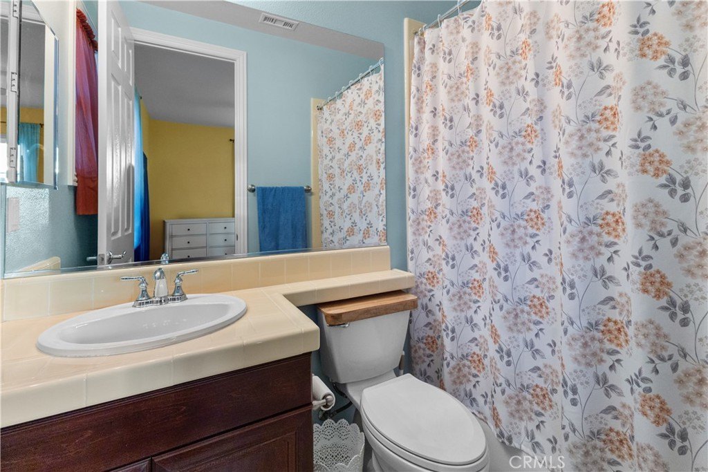 Highland, California, 92346, United States, 5 Bedrooms Bedrooms, ,5 BathroomsBathrooms,Residential,For Sale,1982875