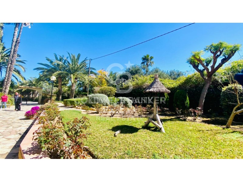 Alicante, l'Alf?s del Pi, Alfaz del Pi Pueblo-Urb, l'Alfàs del Pi, Comunidad Valenciana, 03580, ES, 7 Bedrooms Bedrooms, ,4 BathroomsBathrooms,Residential,For Sale,Alicante, l'Alf?s del Pi, Alfaz del Pi Pueblo-Urb,1603001